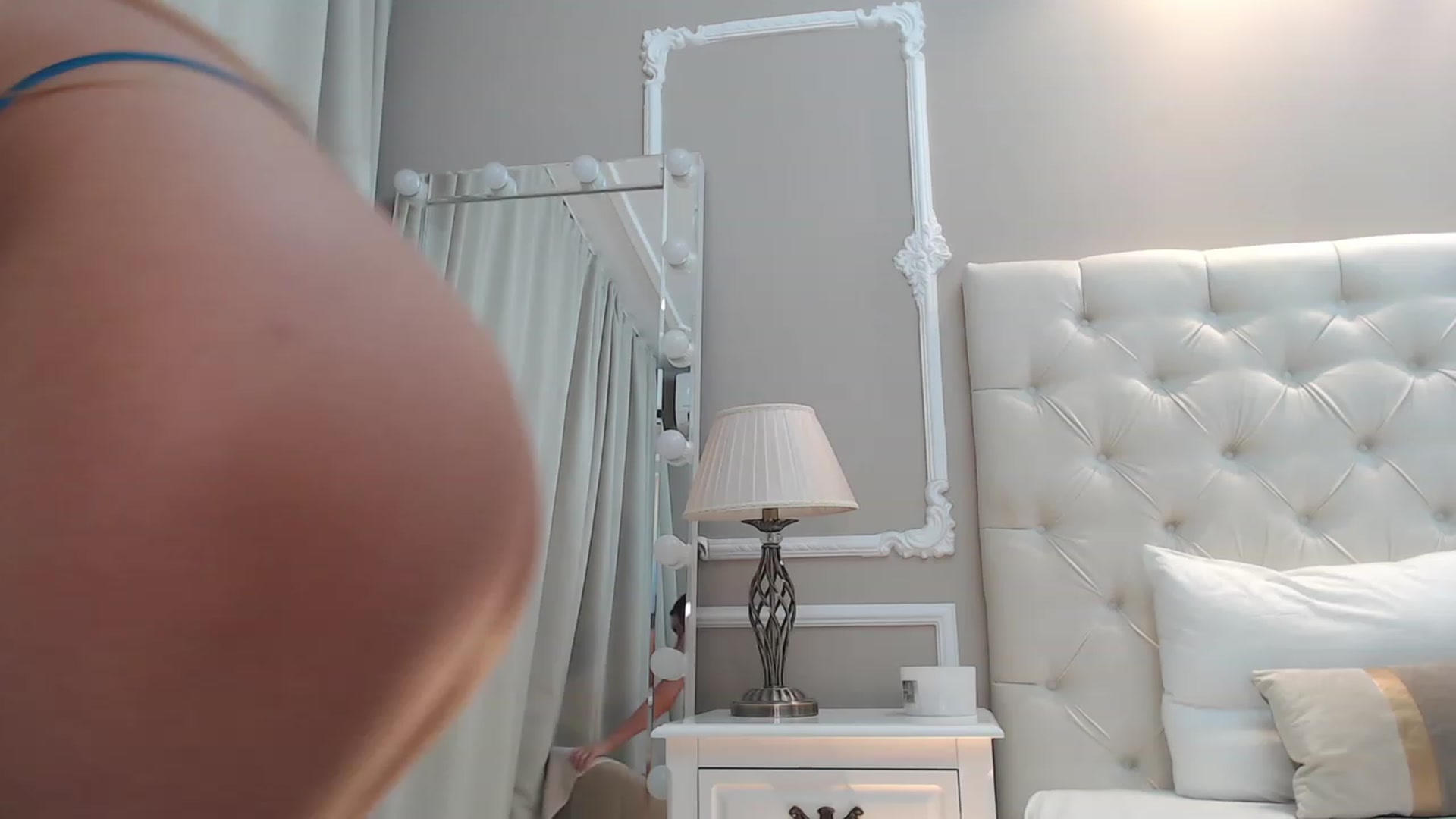 Gallery image thumbnail from M_i_k_aa's myfreecams stream on, 06/22/2023, 23:05 image 4 of 20