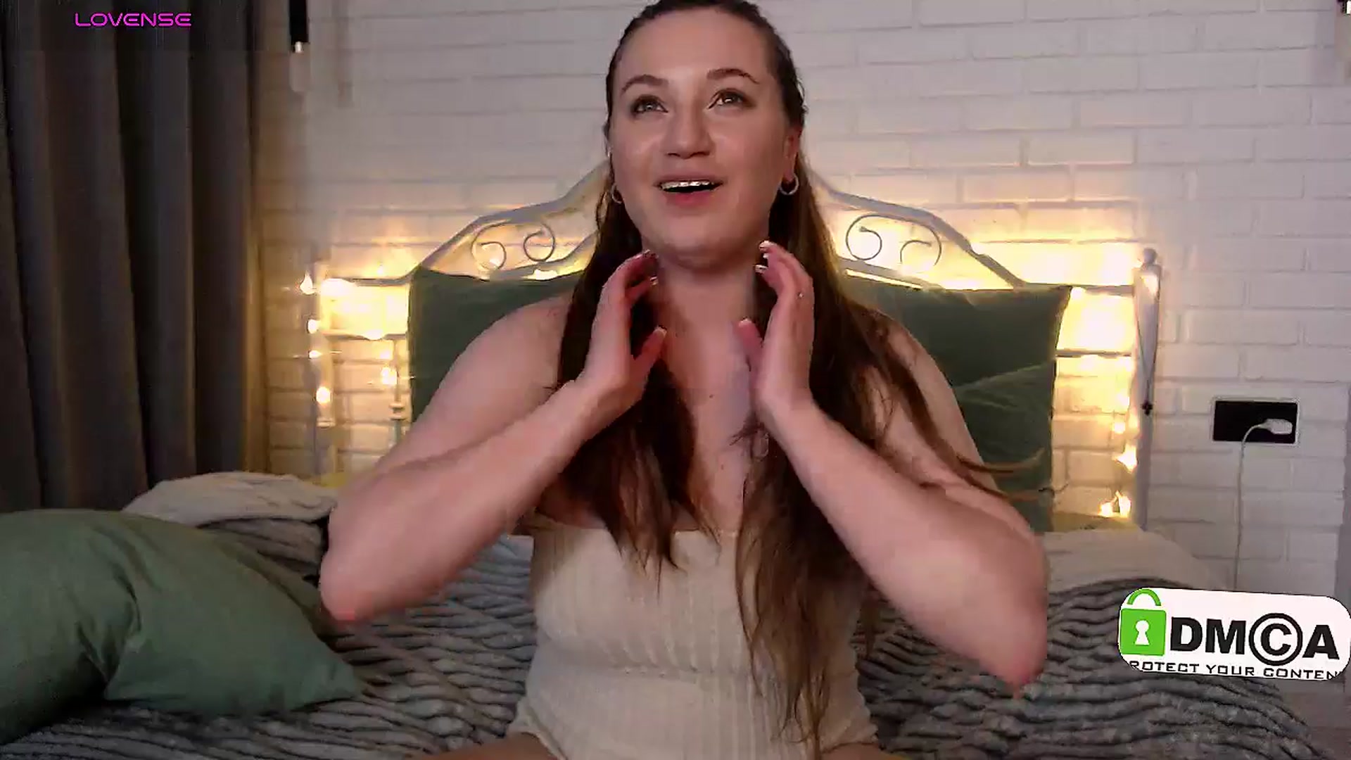 Gallery image thumbnail from MaLiNka__'s myfreecams stream on, 02/17/2025, 01:55 image 8 of 20