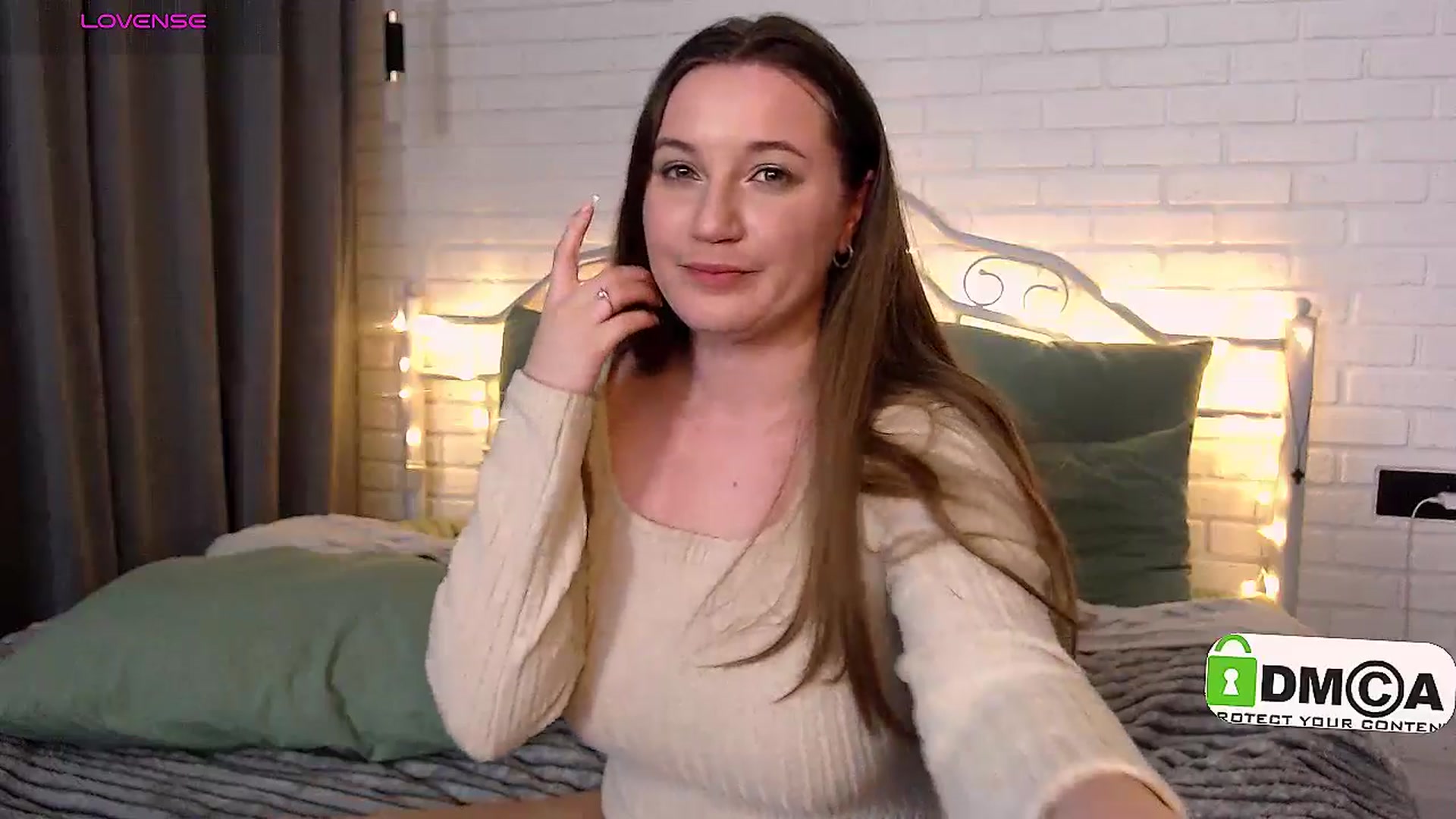Gallery image thumbnail from MaLiNka__'s myfreecams stream on, 02/17/2025, 04:34 image 14 of 20