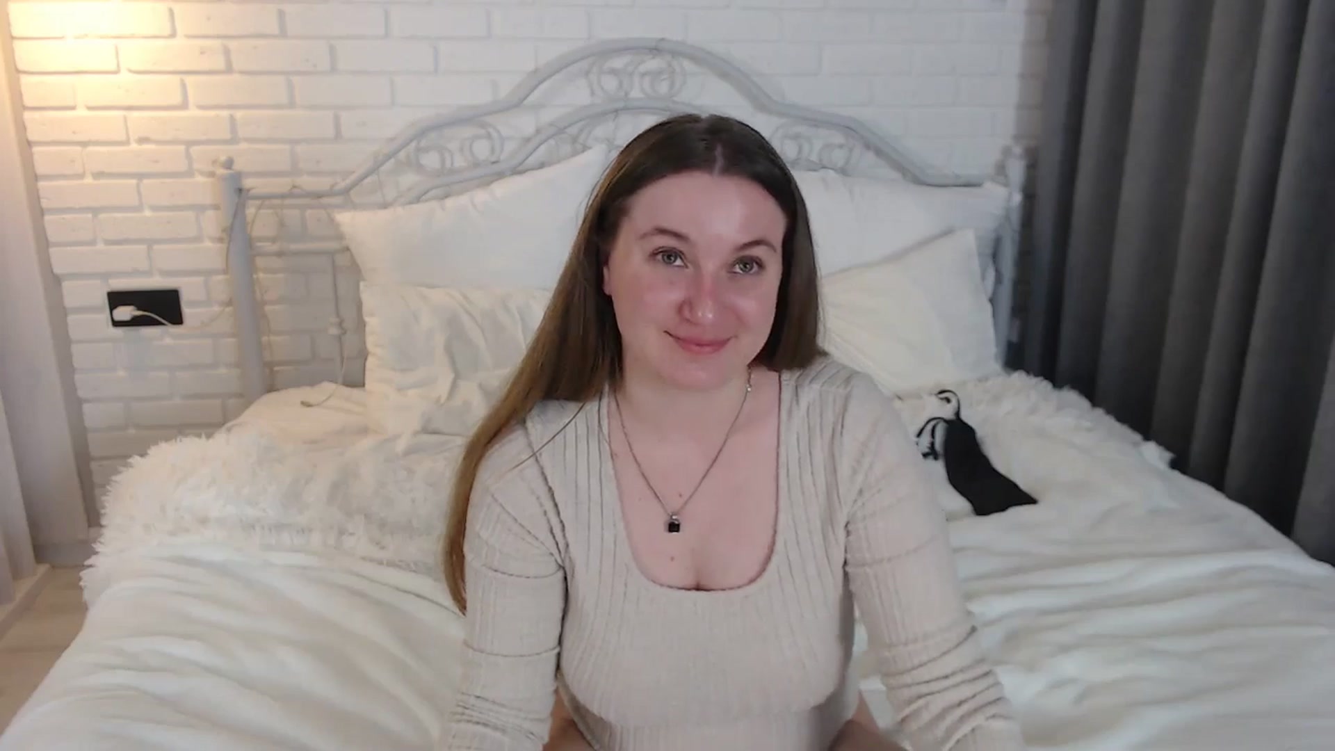 Gallery image thumbnail from MaLiNka__'s myfreecams stream on, 03/28/2025, 13:22 image 19 of 20