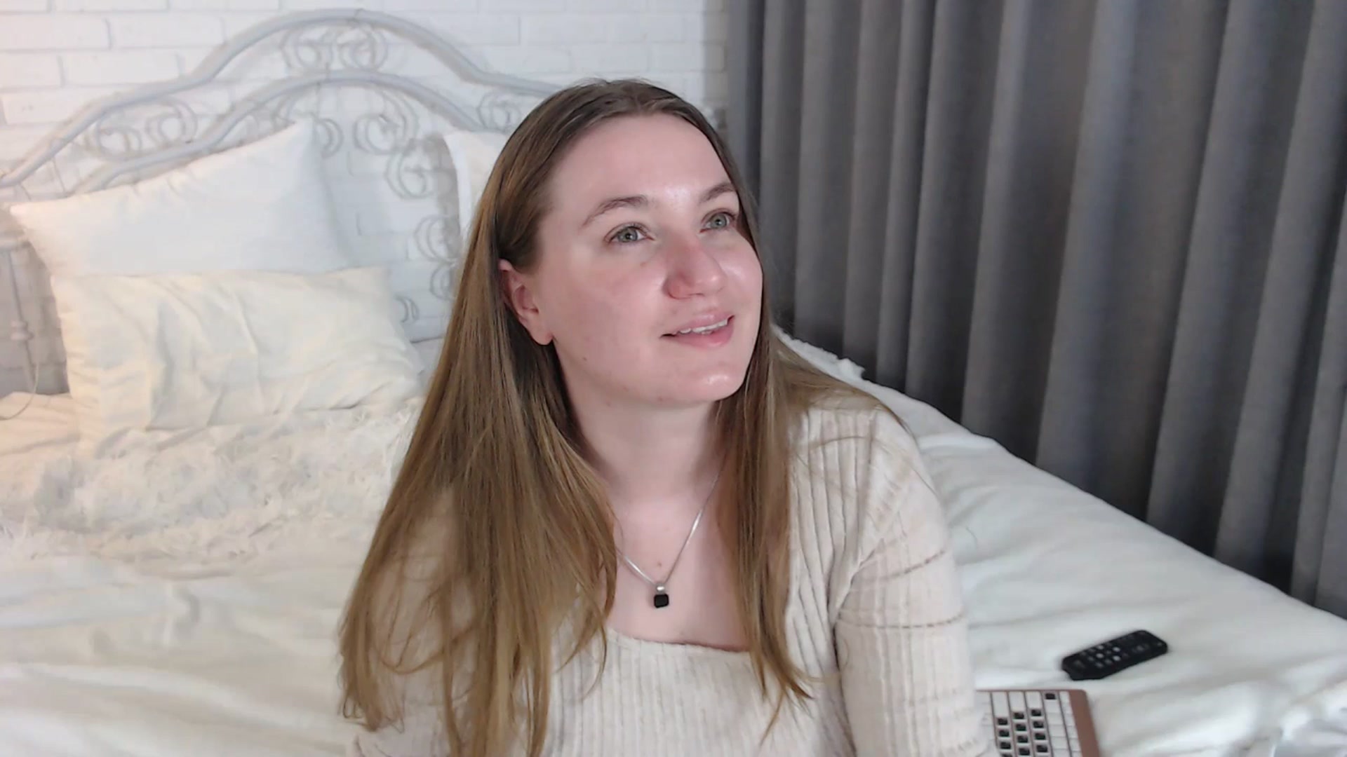 Gallery image thumbnail from MaLiNka__'s myfreecams stream on, 03/28/2025, 15:34 image 16 of 20