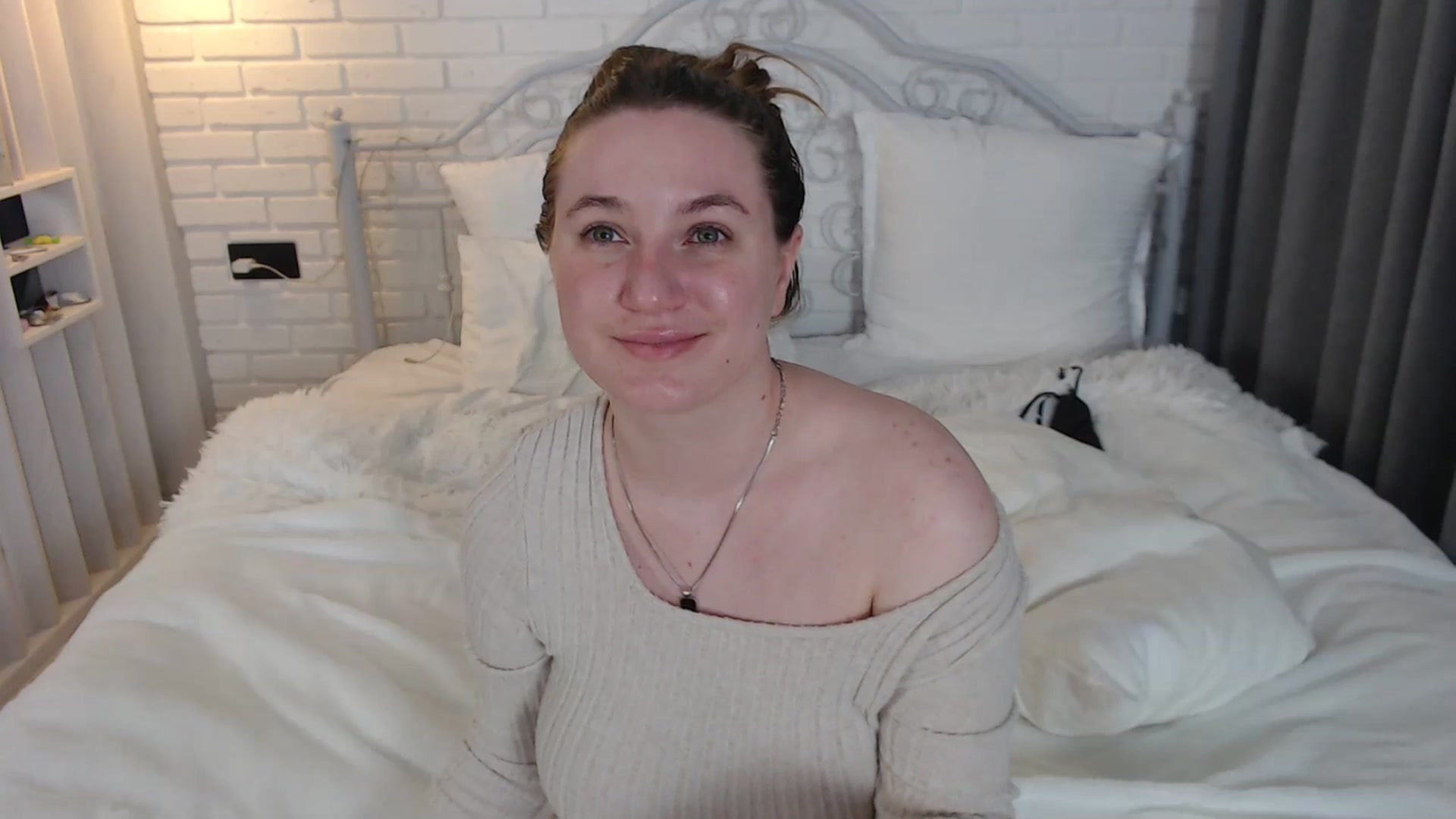 Gallery image thumbnail from MaLiNka__'s myfreecams stream on, 03/28/2025, 15:34 image 20 of 20