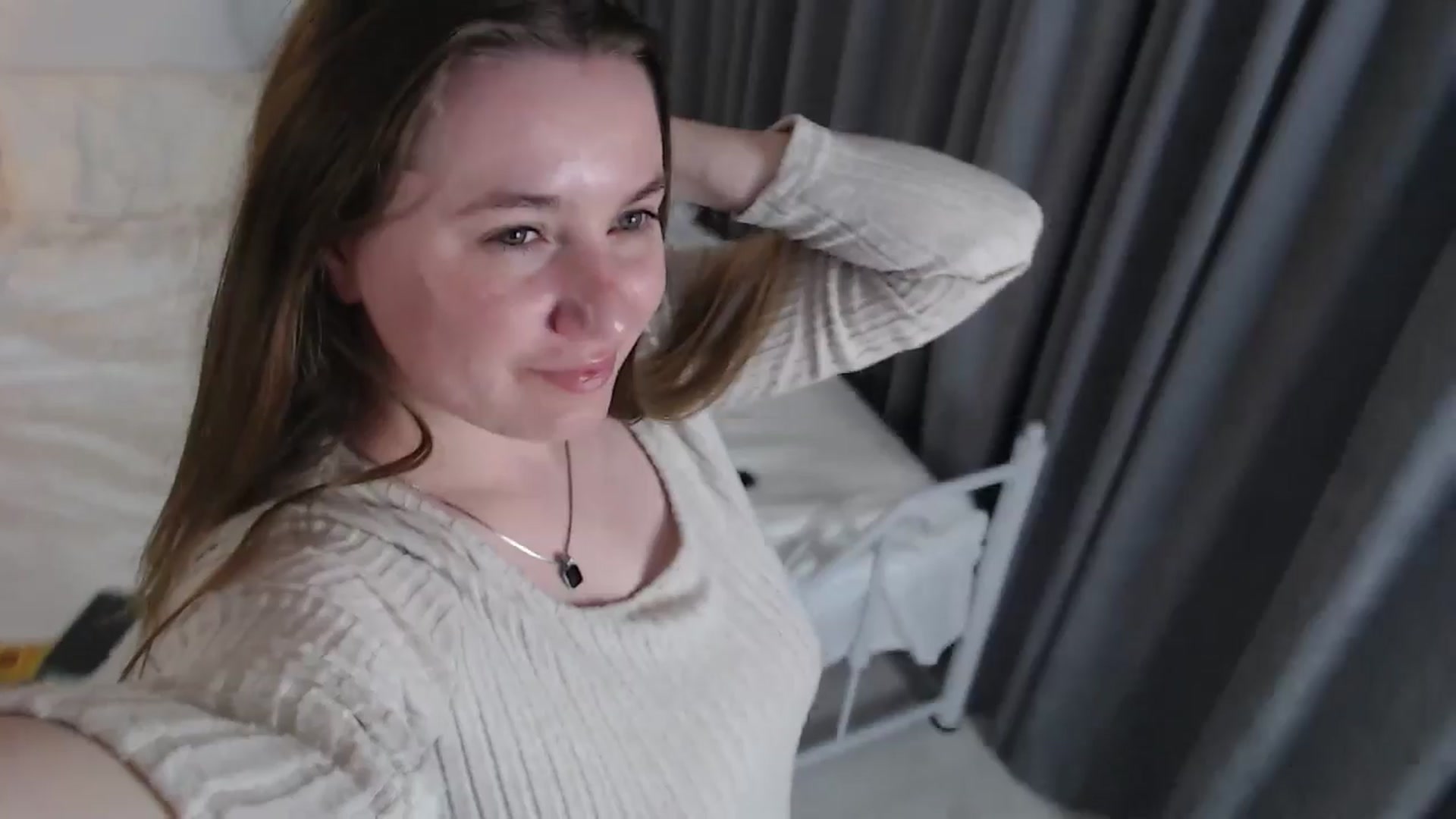 Gallery image thumbnail from MaLiNka__'s myfreecams stream on, 03/28/2025, 15:34 image 13 of 20