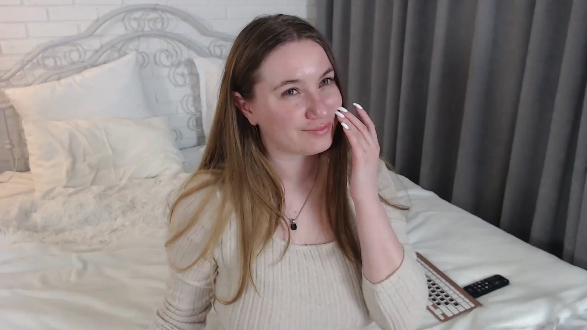 Gallery image thumbnail from MaLiNka__'s myfreecams stream on, 03/28/2025, 15:34 image 15 of 20