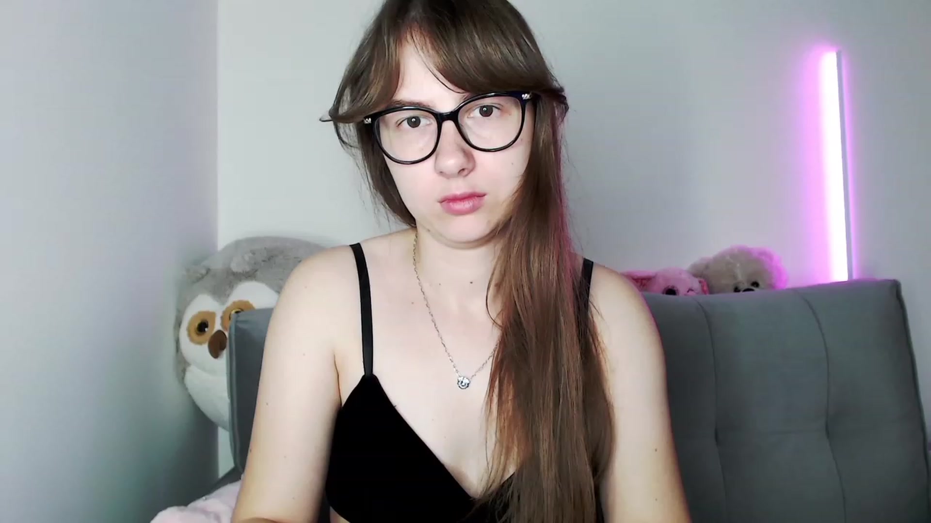 Gallery image thumbnail from Ma_Ry_Me's myfreecams stream on, 11/20/2022, 04:57 image 18 of 20