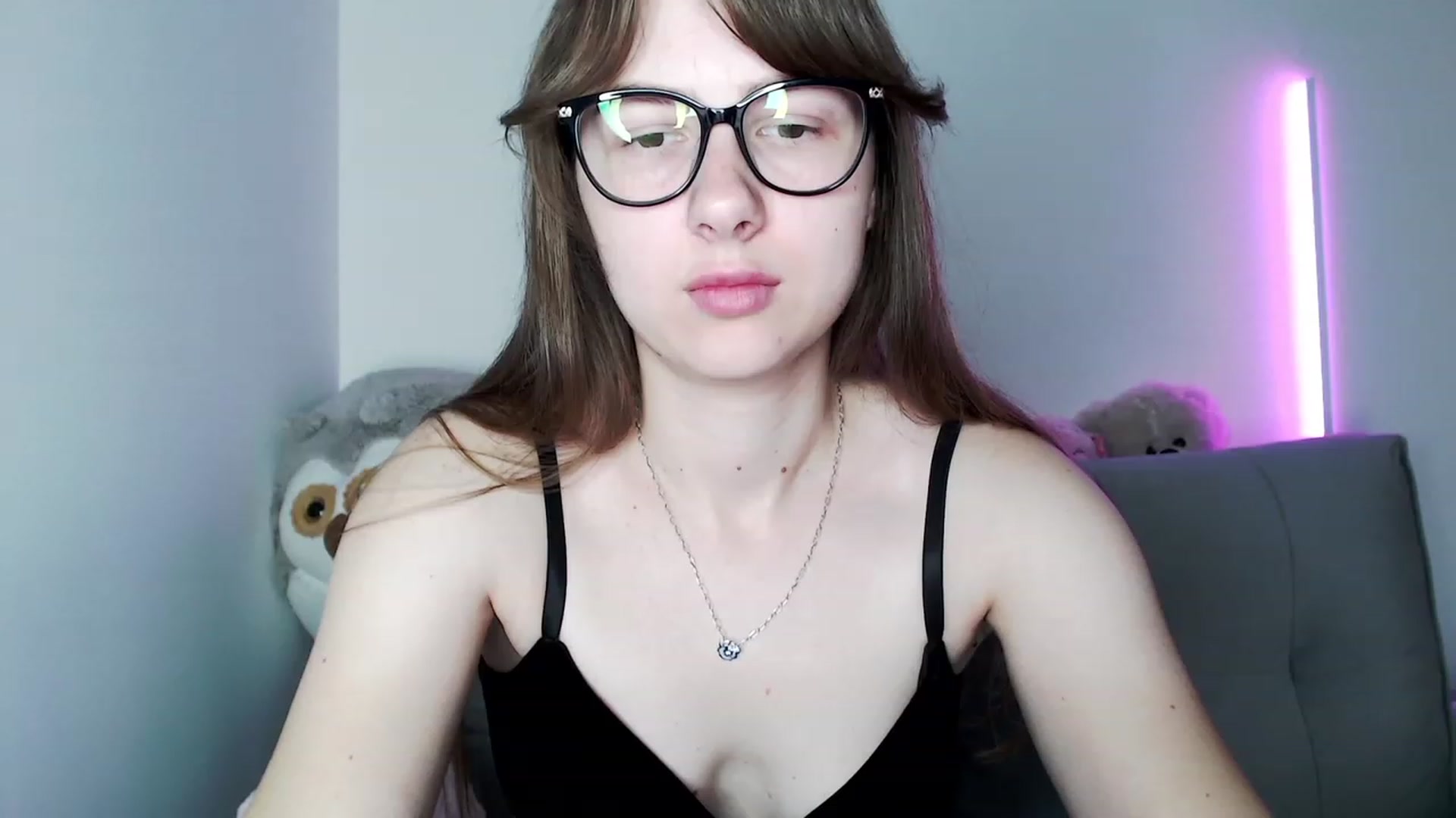 Gallery image thumbnail from Ma_Ry_Me's myfreecams stream on, 11/20/2022, 04:57 image 19 of 20