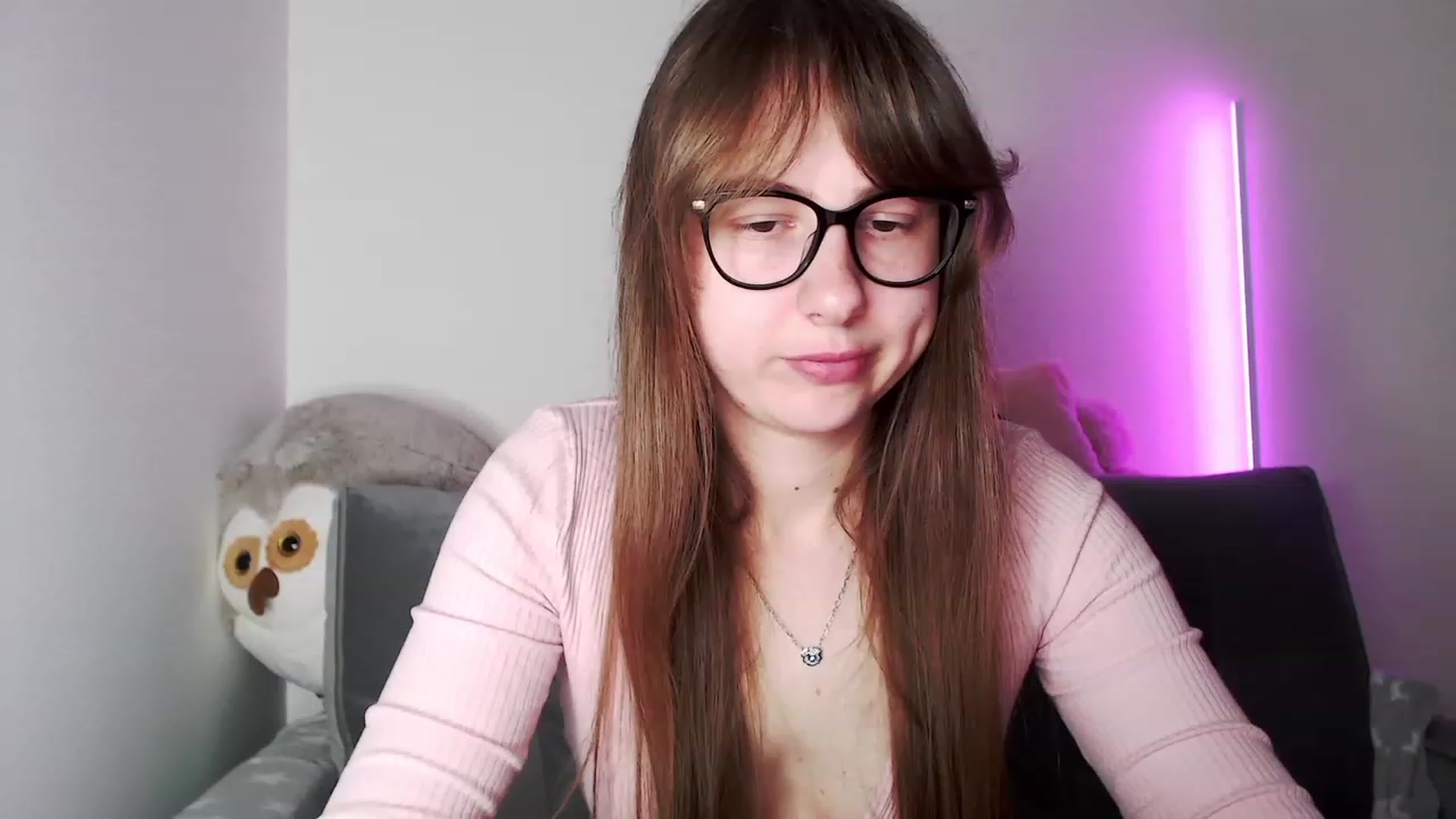 Gallery image thumbnail from Ma_Ry_Me's myfreecams stream on, 11/27/2022, 02:20 image 3 of 20