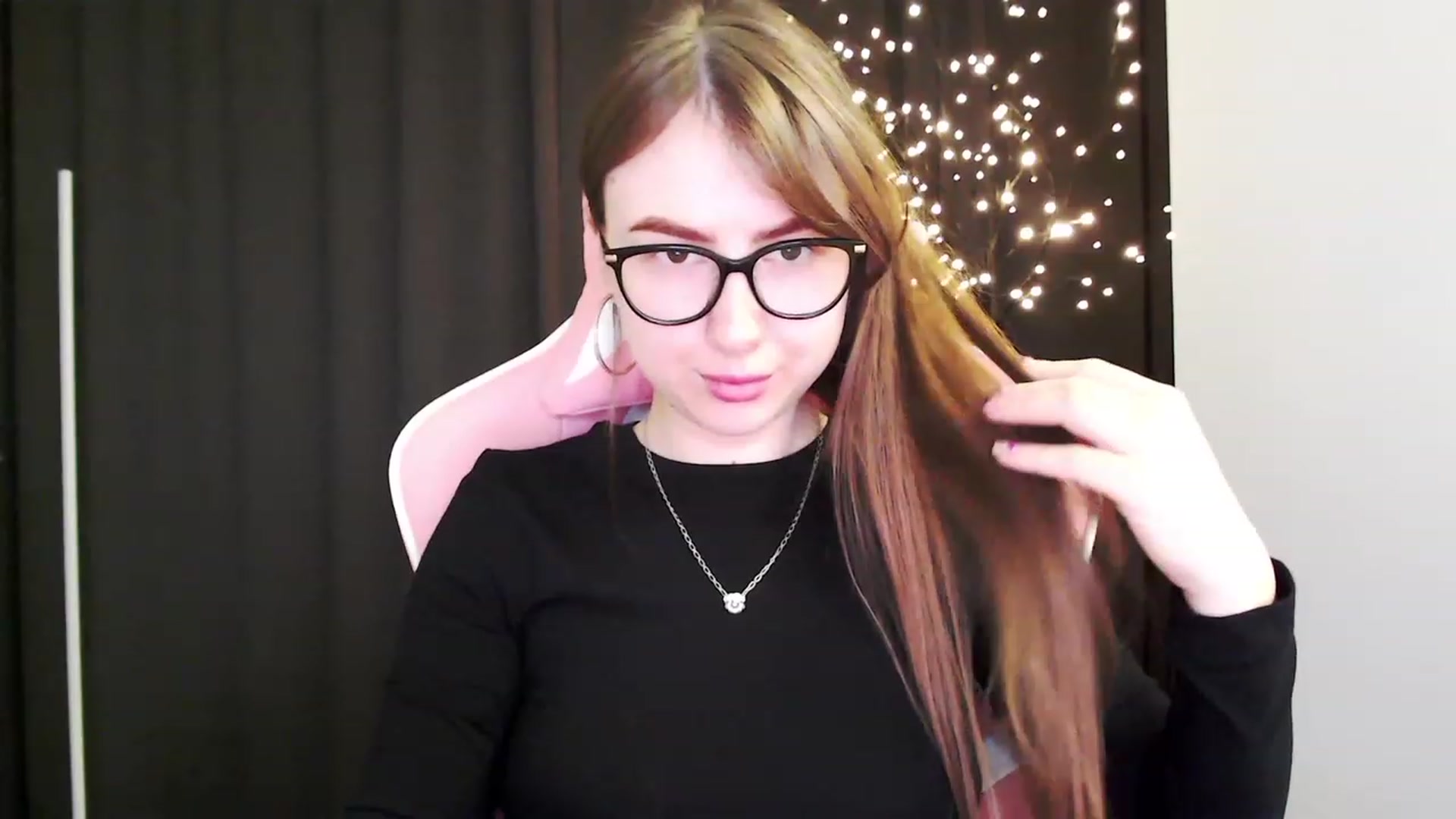 Gallery image thumbnail from Ma_Ry_Me's myfreecams stream on, 01/29/2023, 04:22 image 16 of 20