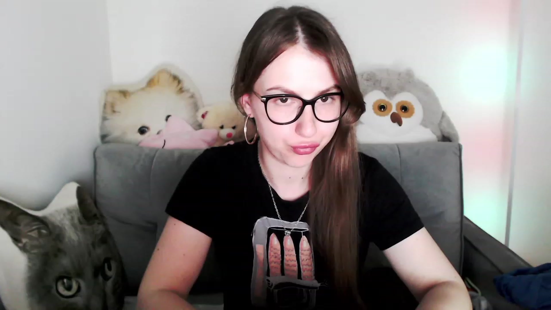 Gallery image thumbnail from Ma_Ry_Me's myfreecams stream on, 05/01/2023, 23:27 image 20 of 20