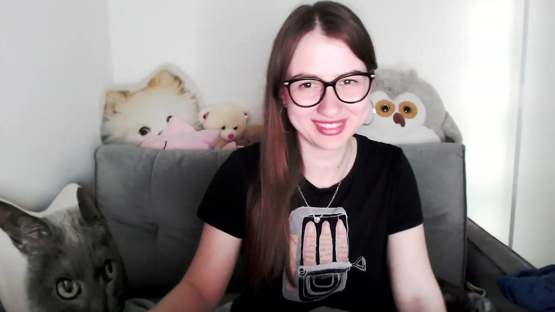 Gallery image thumbnail from Ma_Ry_Me's myfreecams stream on, 05/01/2023, 23:27 image 5 of 20