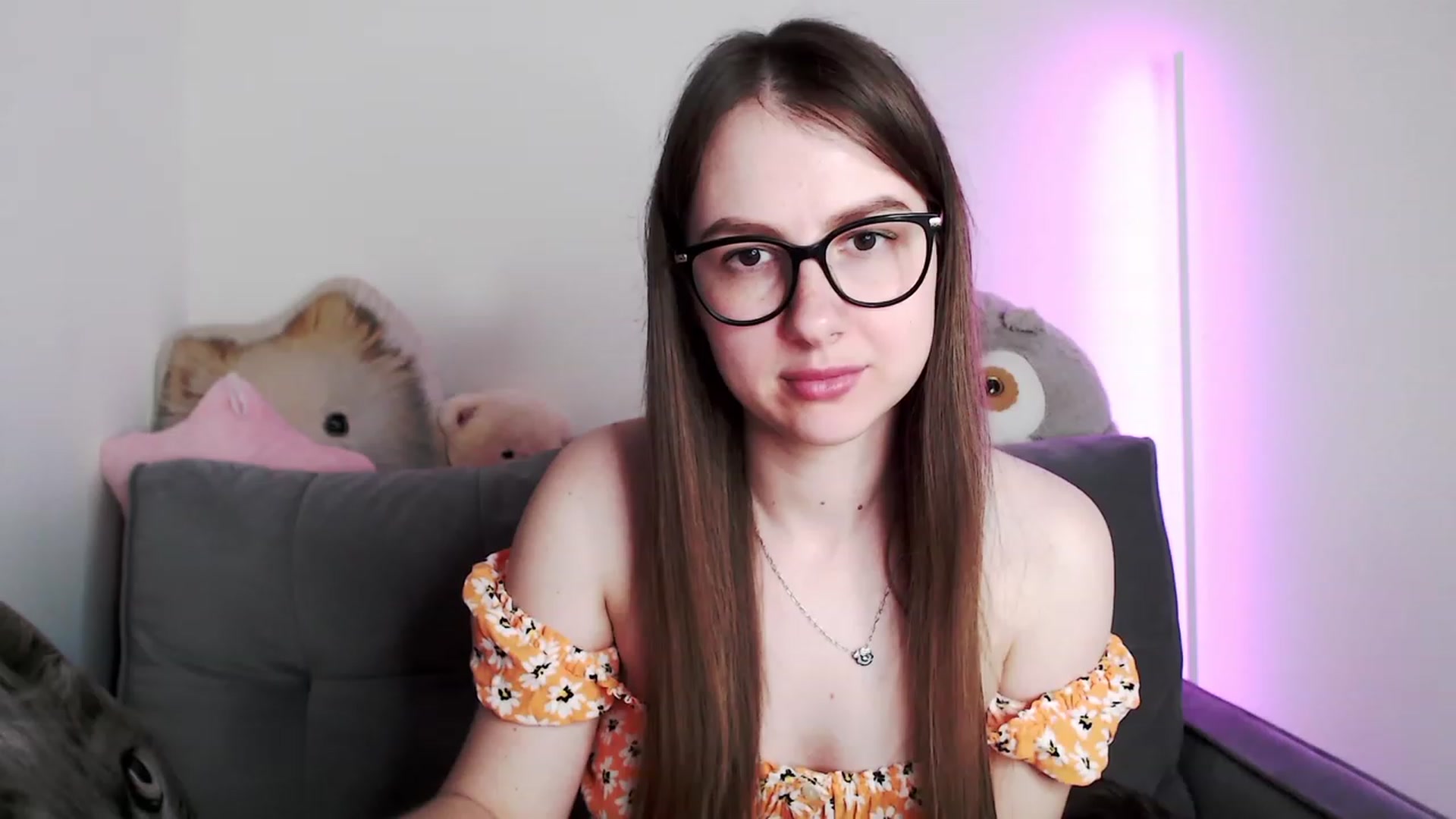 Gallery image thumbnail from Ma_Ry_Me's myfreecams stream on, 05/18/2023, 01:05 image 13 of 20