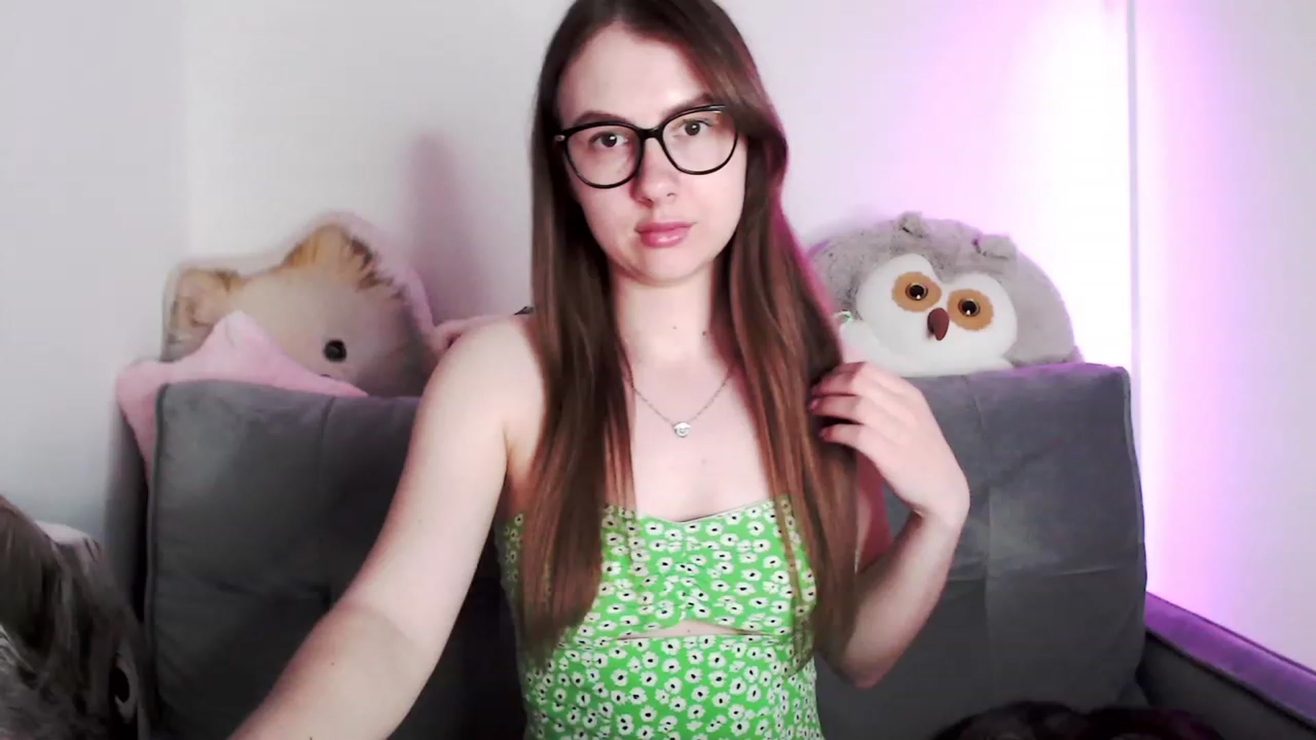 Gallery image thumbnail from Ma_Ry_Me's myfreecams stream on, 05/19/2023, 01:01 image 14 of 20