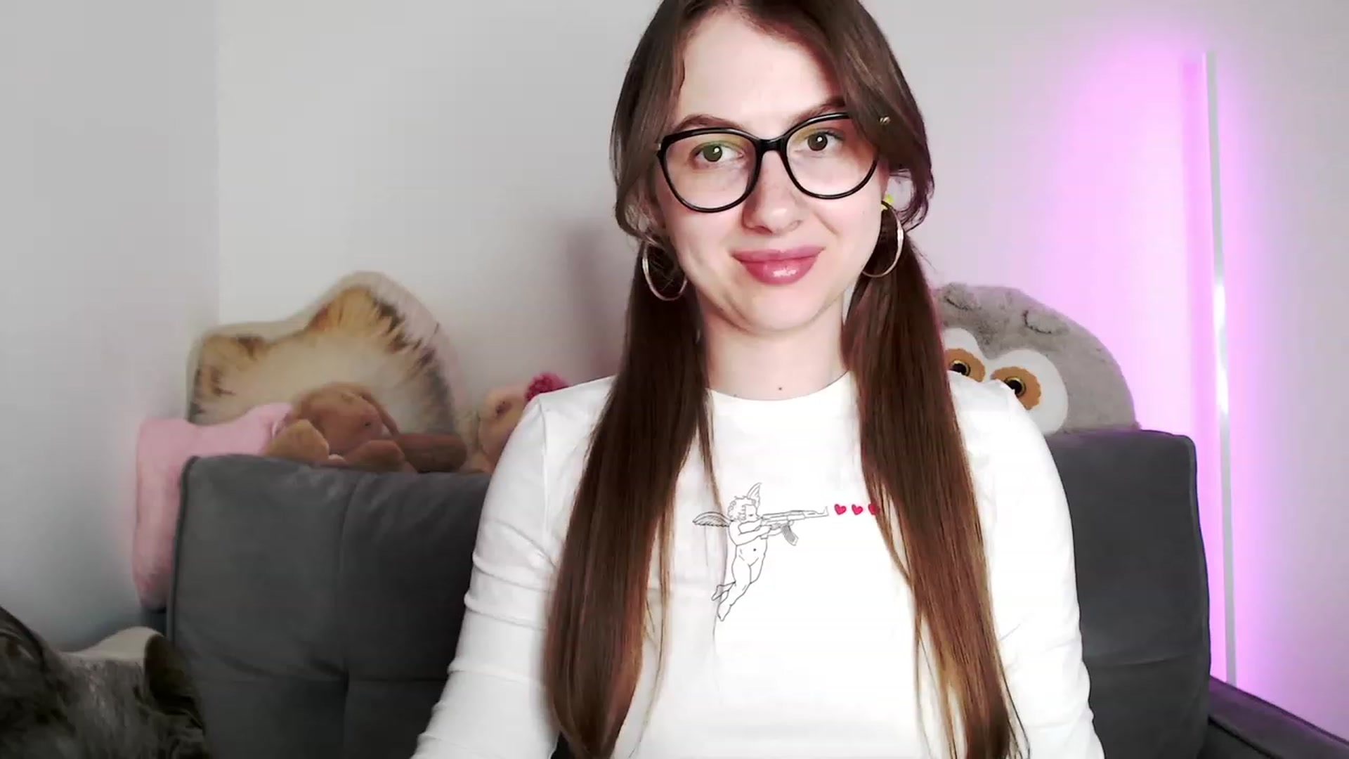 Gallery image thumbnail from Ma_Ry_Me's myfreecams stream on, 05/21/2023, 23:24 image 13 of 20