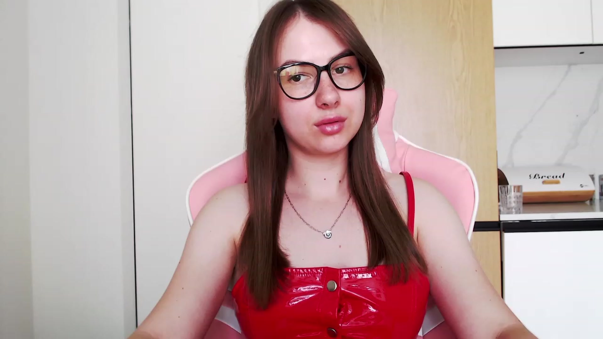 Gallery image thumbnail from Ma_Ry_Me's myfreecams stream on, 06/16/2023, 12:58 image 11 of 20