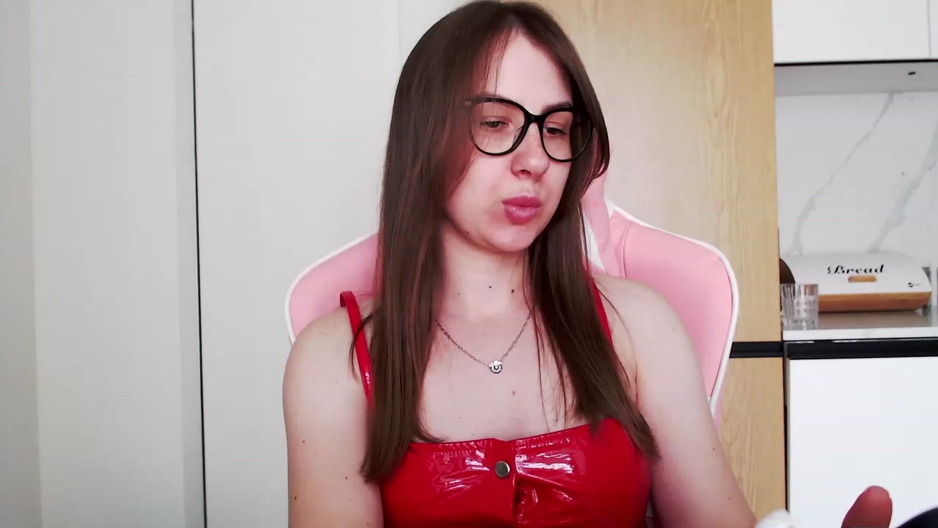 Gallery image thumbnail from Ma_Ry_Me's myfreecams stream on, 06/16/2023, 15:02 image 1 of 20