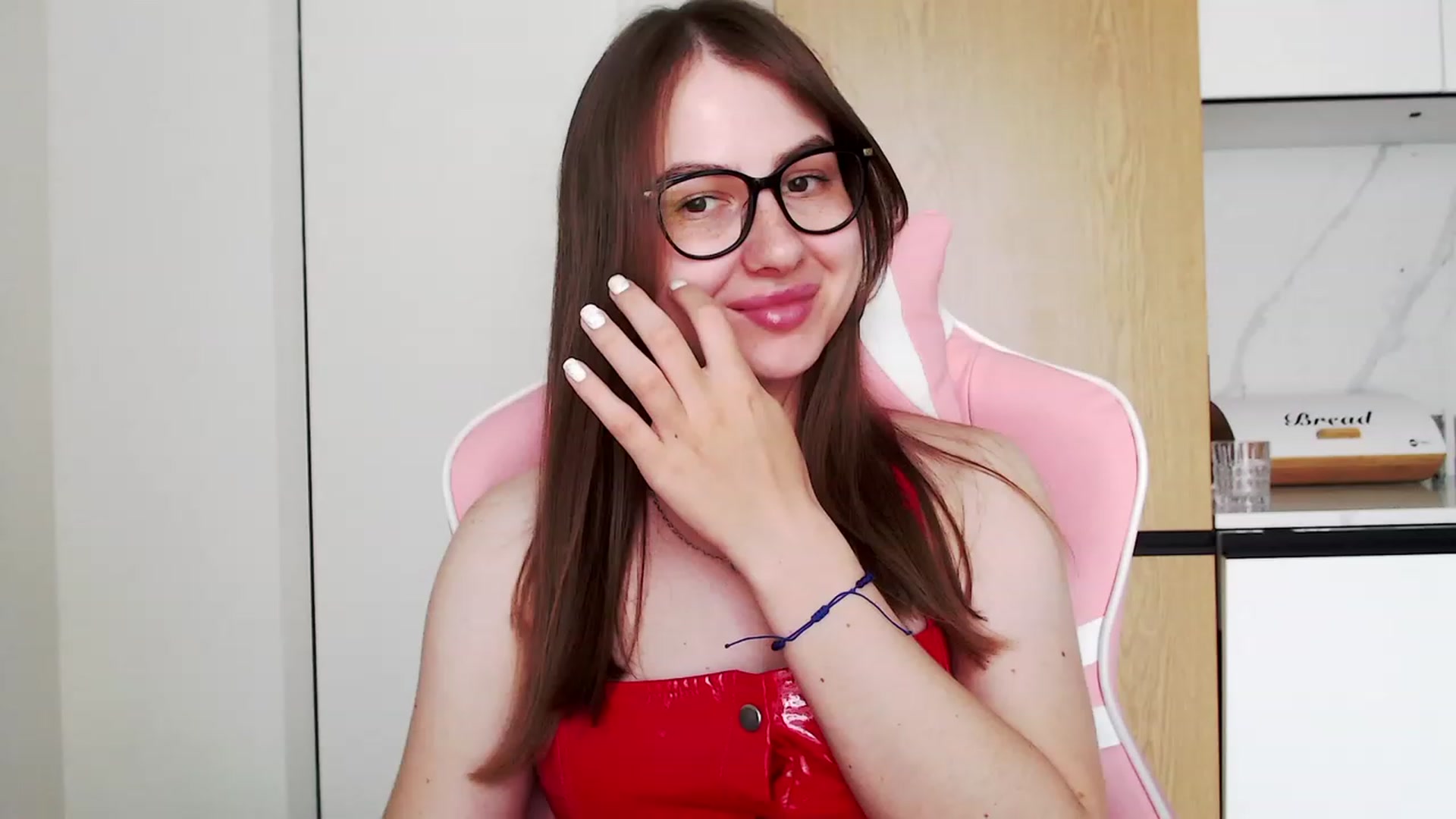 Gallery image thumbnail from Ma_Ry_Me's myfreecams stream on, 06/16/2023, 15:02 image 2 of 20