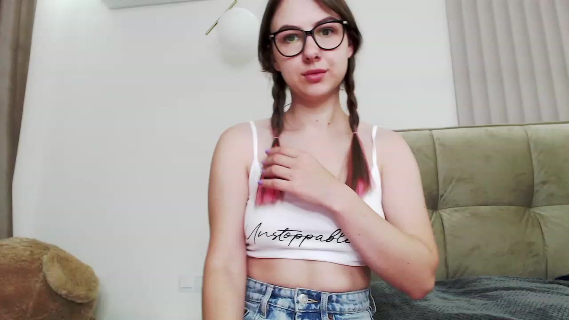 Gallery image thumbnail from Ma_Ry_Me's myfreecams stream on, 07/31/2023, 18:50 image 5 of 20