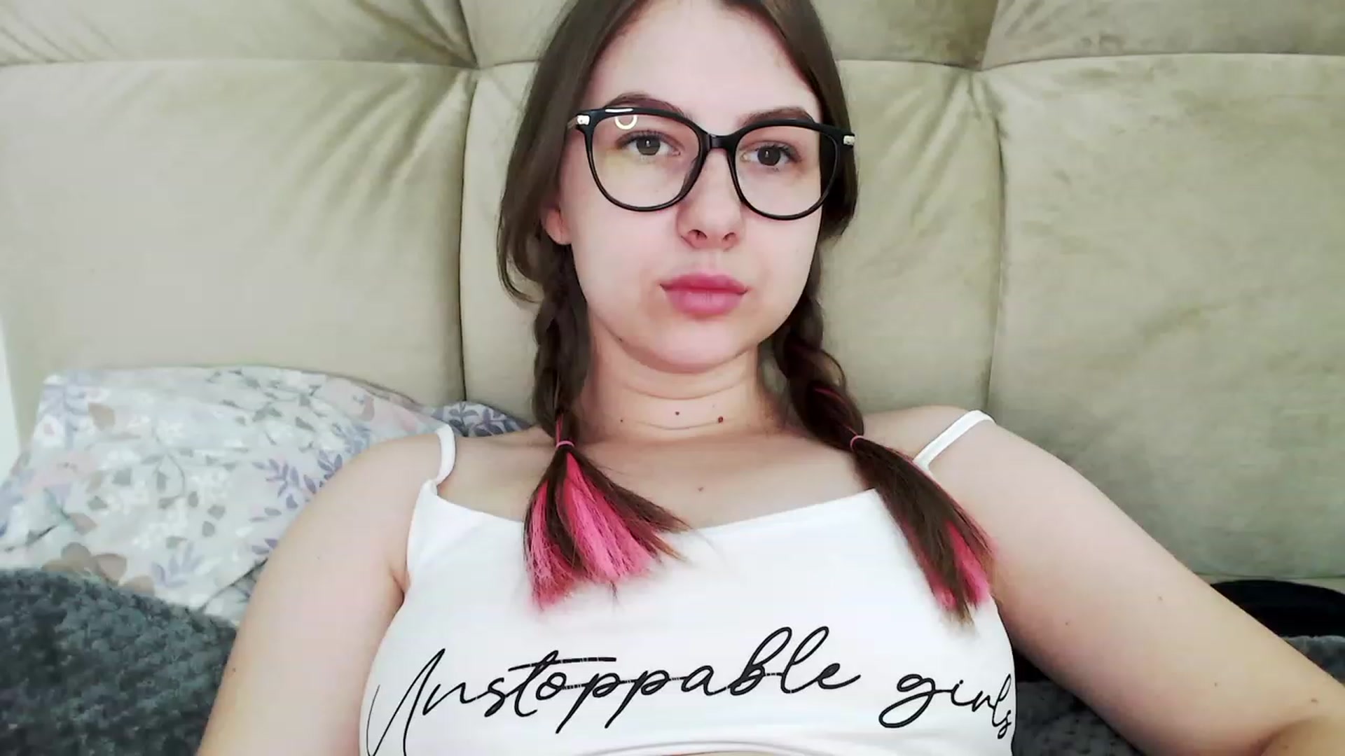 Gallery image thumbnail from Ma_Ry_Me's myfreecams stream on, 07/31/2023, 18:50 image 15 of 20