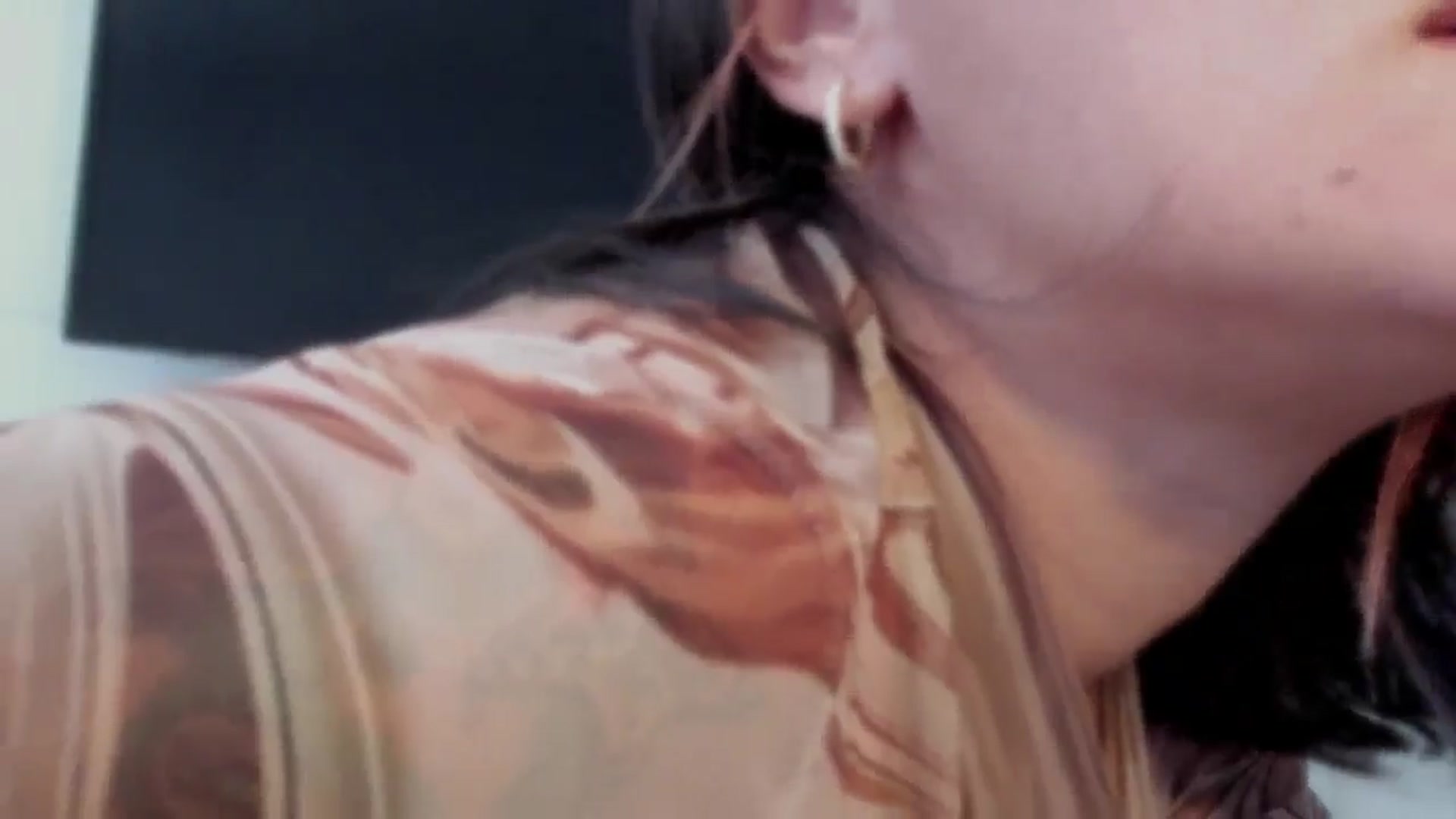 Gallery image thumbnail from Macarennax's myfreecams stream on, 06/04/2025, 15:32 image 10 of 20