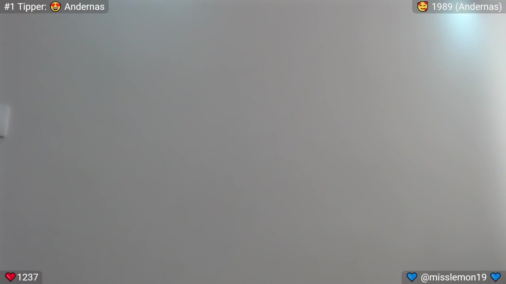 Gallery image thumbnail from Macaroon's myfreecams stream on, 05/12/2024, 21:22 image 7 of 20