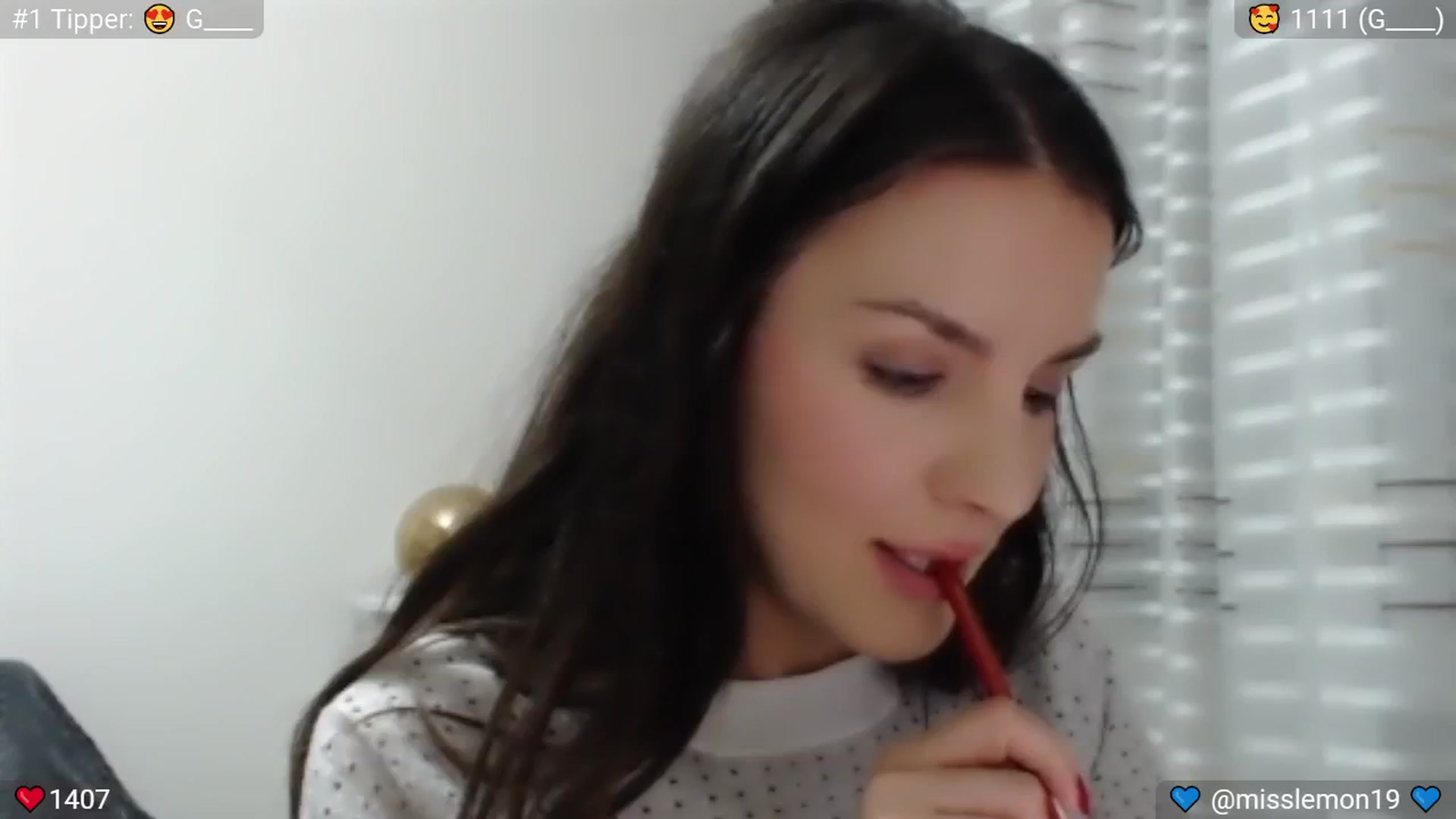 Gallery image thumbnail from Macaroon's myfreecams stream on, 05/25/2024, 22:45 image 7 of 20