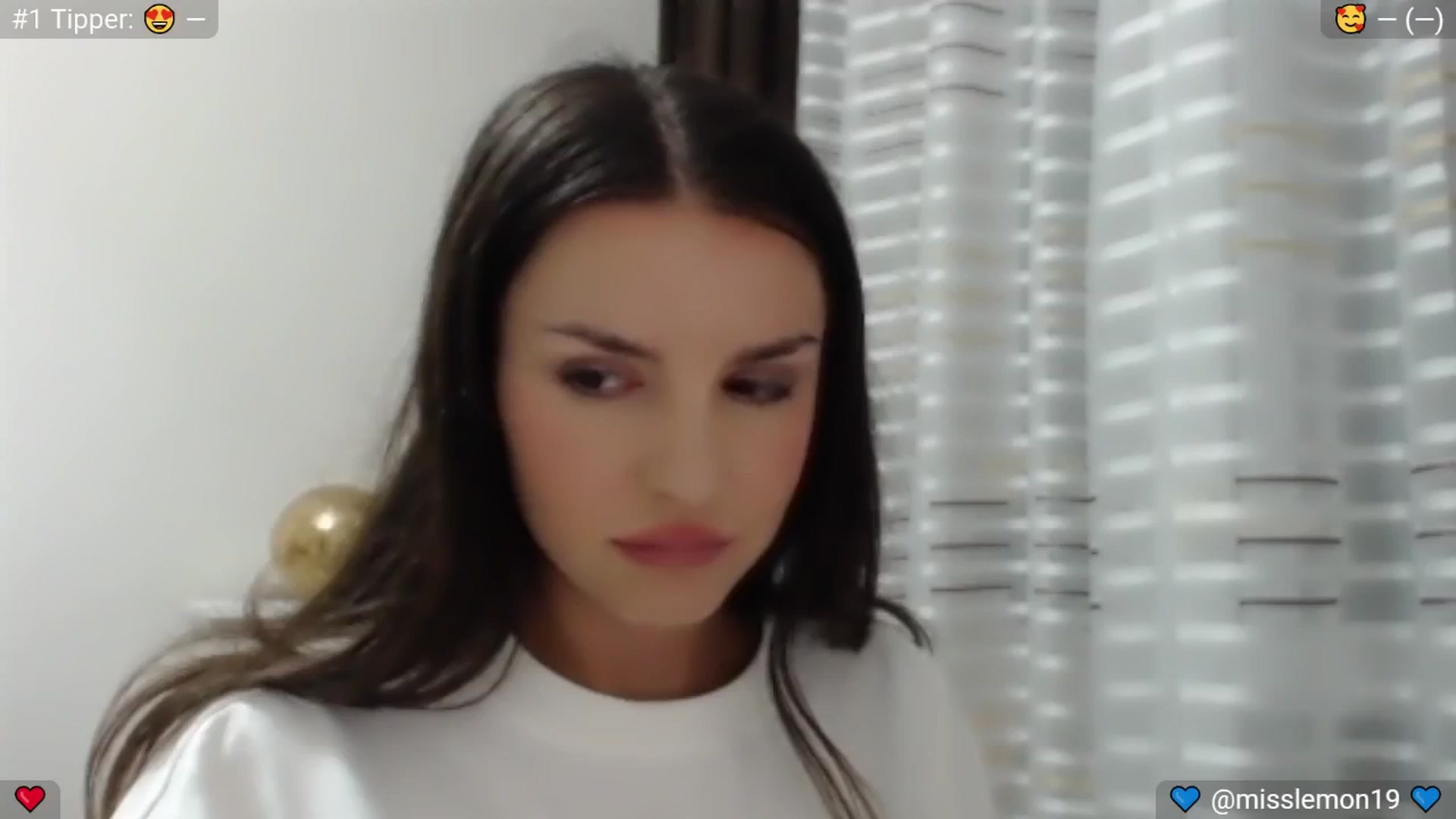 Gallery image thumbnail from Macaroon's myfreecams stream on, 06/01/2024, 22:19 image 3 of 20