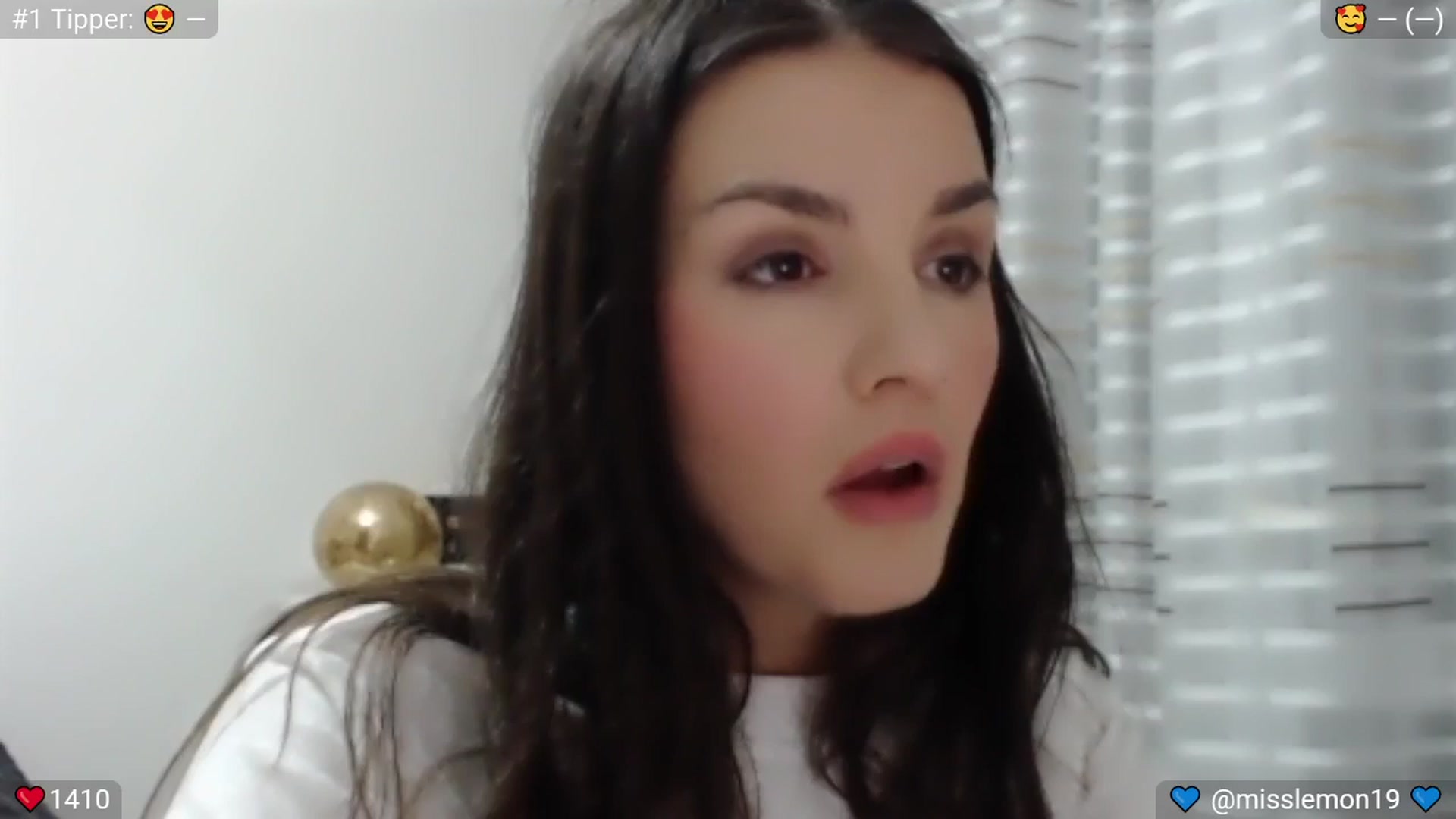 Gallery image thumbnail from Macaroon's myfreecams stream on, 06/02/2024, 23:47 image 2 of 20