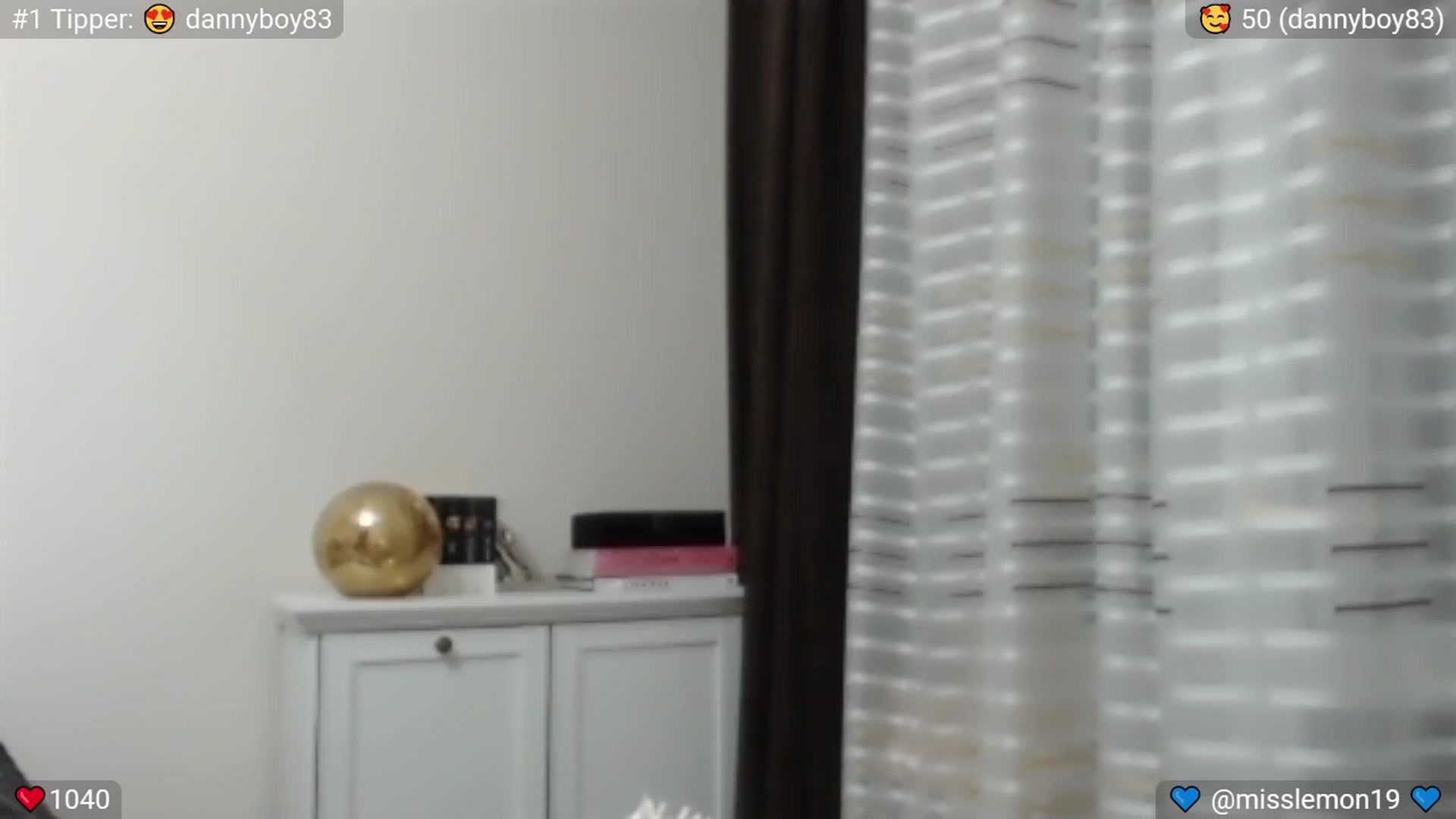 Gallery image thumbnail from Macaroon's myfreecams stream on, 06/02/2024, 23:47 image 5 of 20