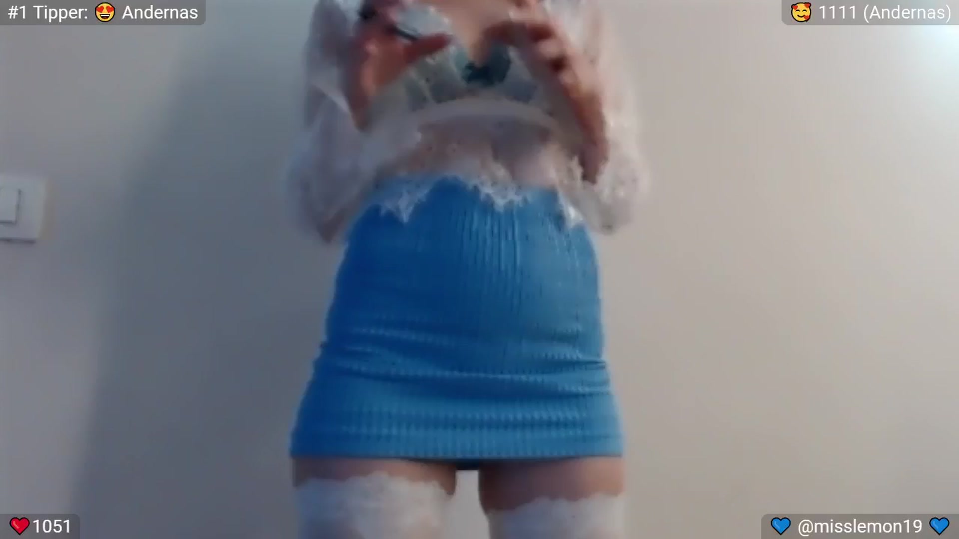 Gallery image thumbnail from Macaroon's myfreecams stream on, 06/15/2024, 22:03 image 8 of 20
