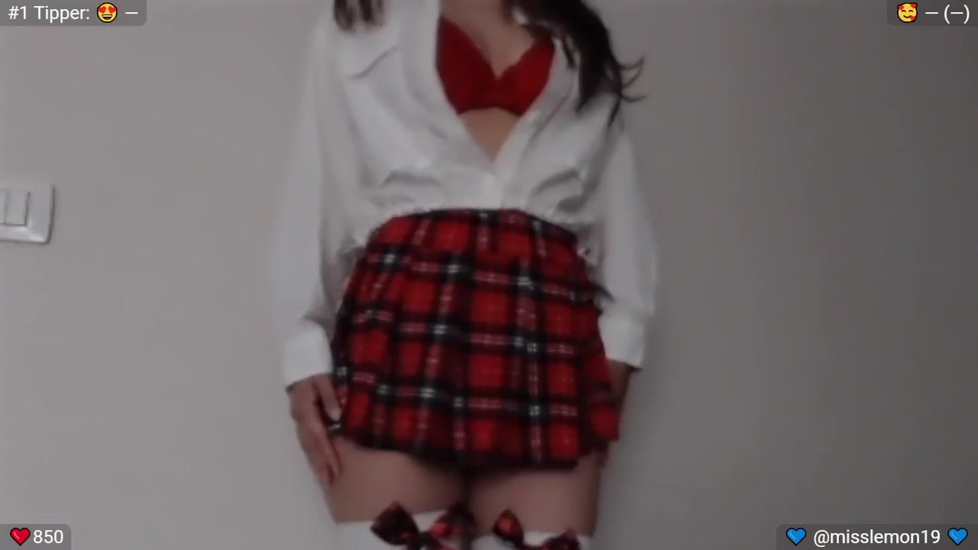 Gallery image thumbnail from Macaroon's myfreecams stream on, 06/23/2024, 05:44 image 10 of 20