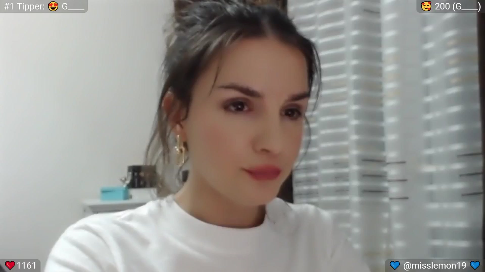 Gallery image thumbnail from Macaroon's myfreecams stream on, 06/29/2024, 22:39 image 4 of 20