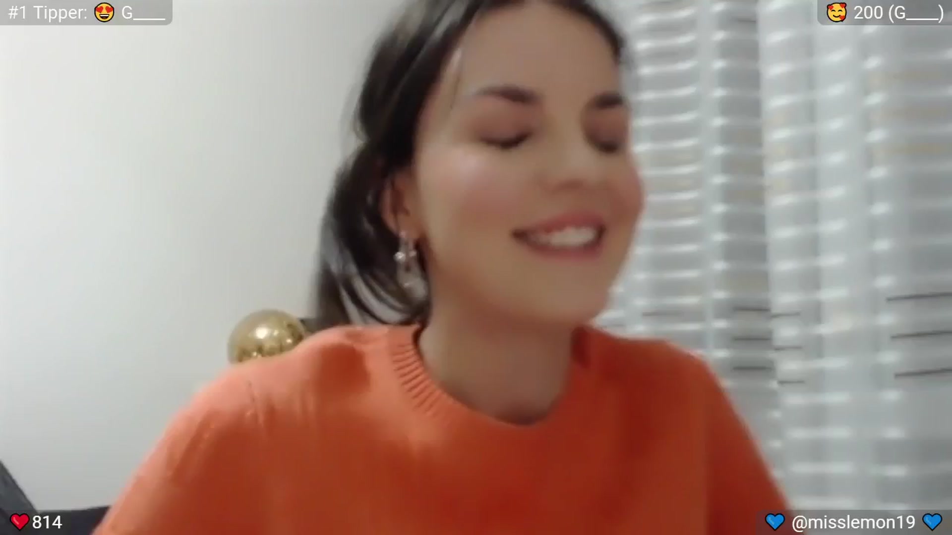 Gallery image thumbnail from Macaroon's myfreecams stream on, 07/07/2024, 23:18 image 3 of 20
