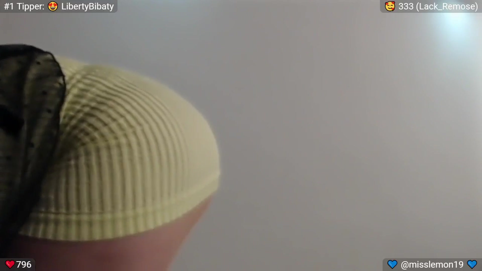 Gallery image thumbnail from Macaroon's myfreecams stream on, 07/14/2024, 22:25 image 12 of 20