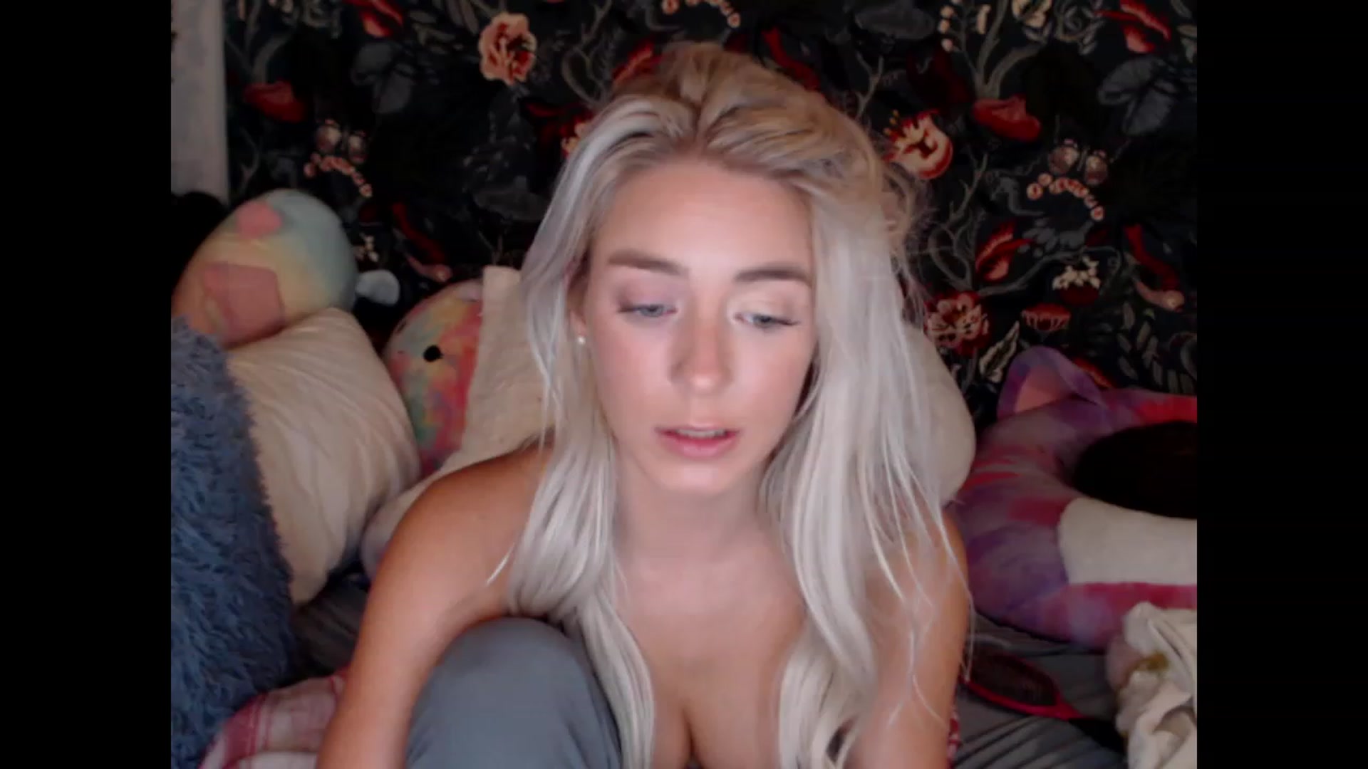Gallery image thumbnail from Macyjay1's myfreecams stream on, 10/06/2023, 08:40 image 8 of 20