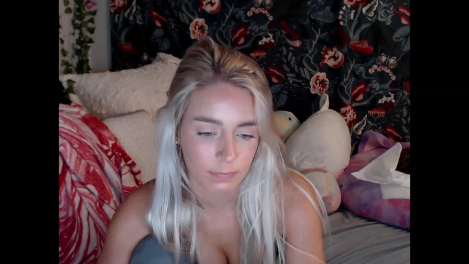 Gallery image thumbnail from Macyjay1's myfreecams stream on, 10/12/2023, 09:04 image 12 of 20