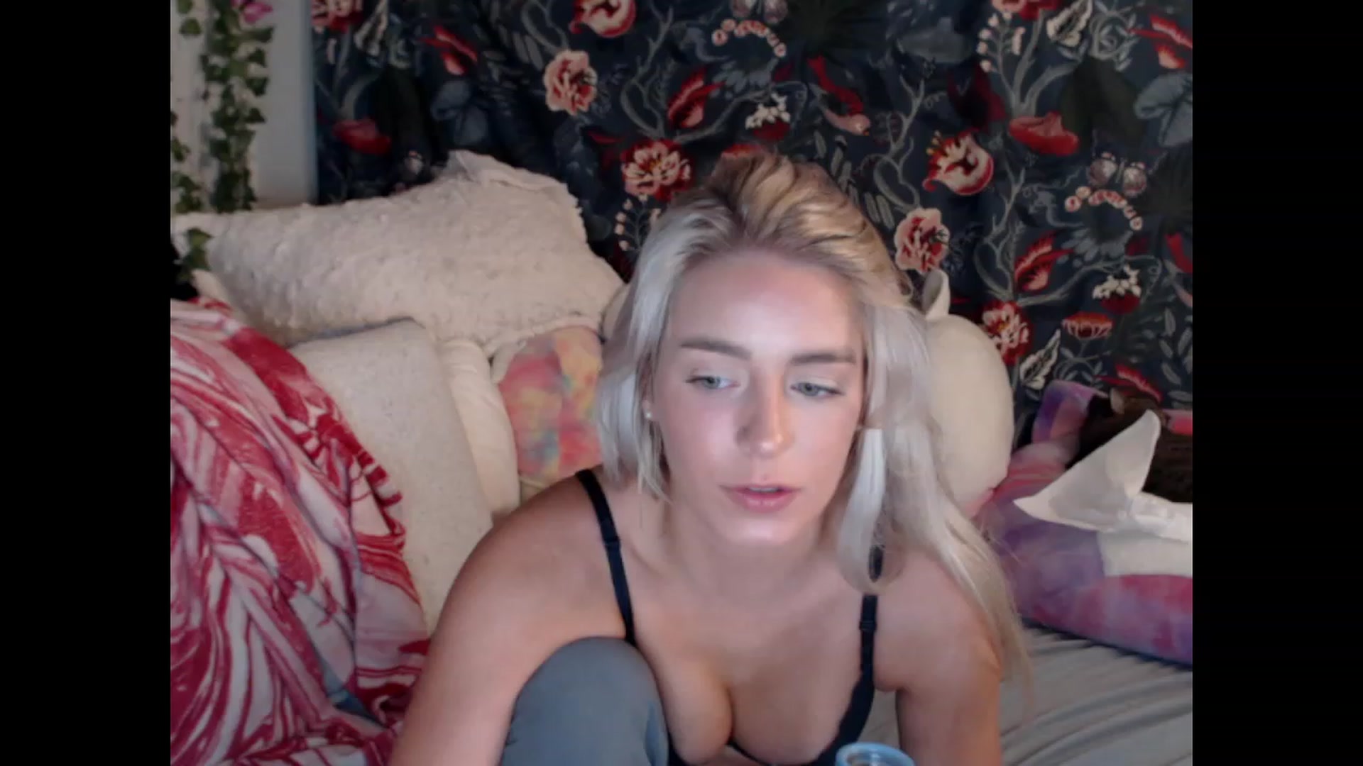 Gallery image thumbnail from Macyjay1's myfreecams stream on, 10/12/2023, 09:04 image 2 of 20