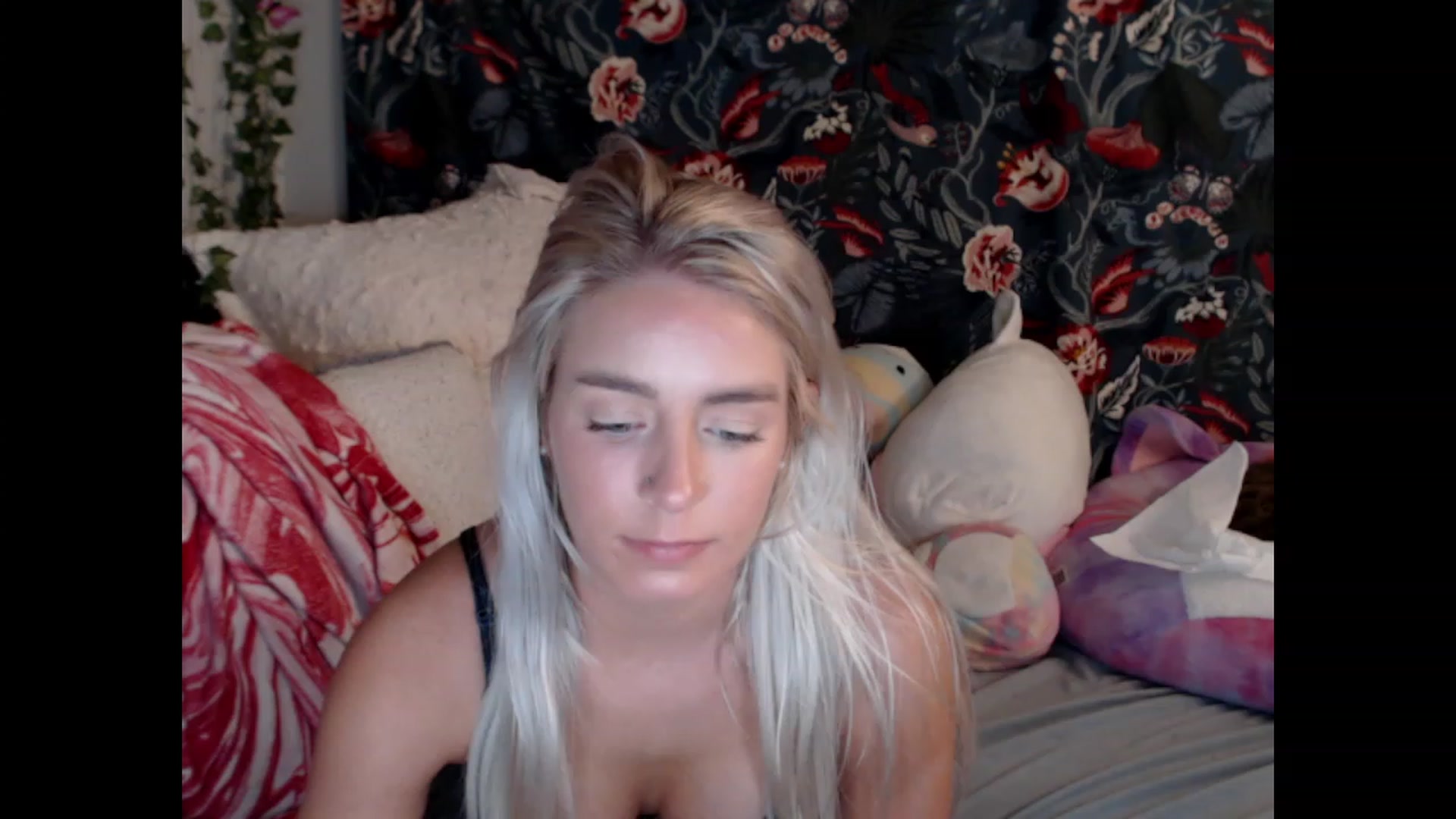 Gallery image thumbnail from Macyjay1's myfreecams stream on, 10/12/2023, 09:04 image 13 of 20