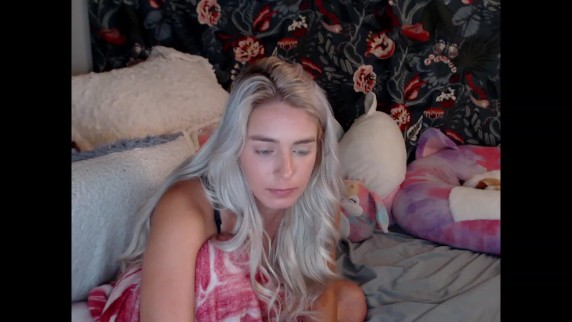 Gallery image thumbnail from Macyjay1's myfreecams stream on, 10/13/2023, 08:38 image 14 of 20