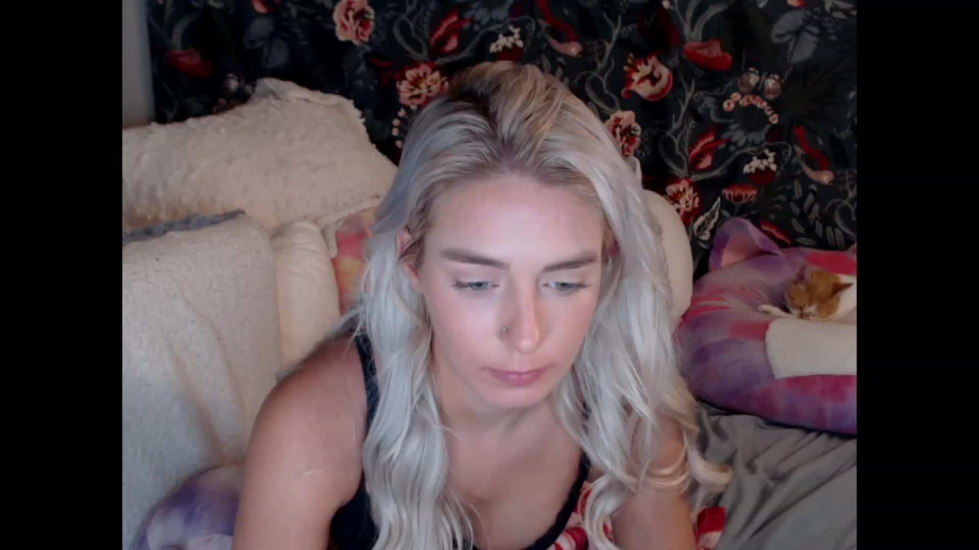 Gallery image thumbnail from Macyjay1's myfreecams stream on, 10/13/2023, 08:38 image 1 of 20