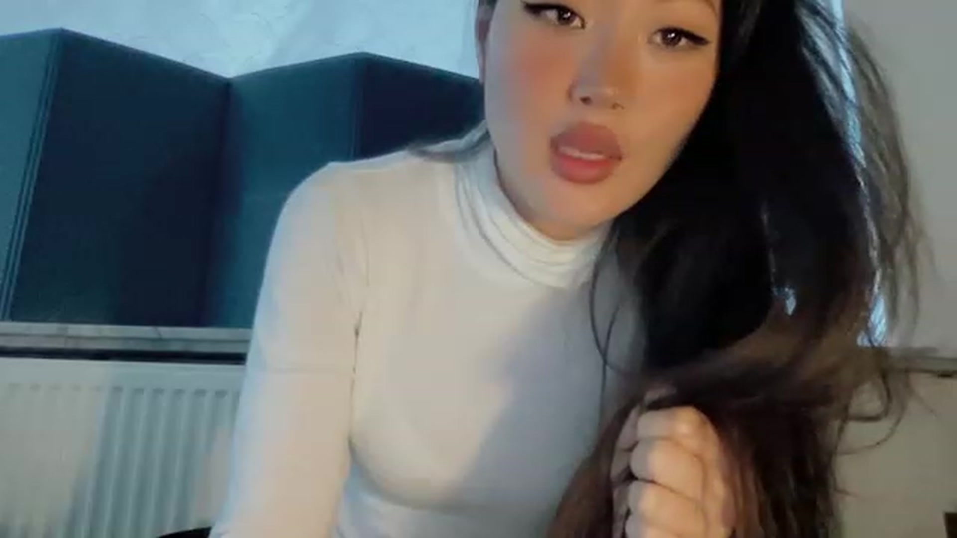 Gallery image thumbnail from MadMonkey_'s myfreecams stream on, 12/22/2022, 15:05 image 2 of 20