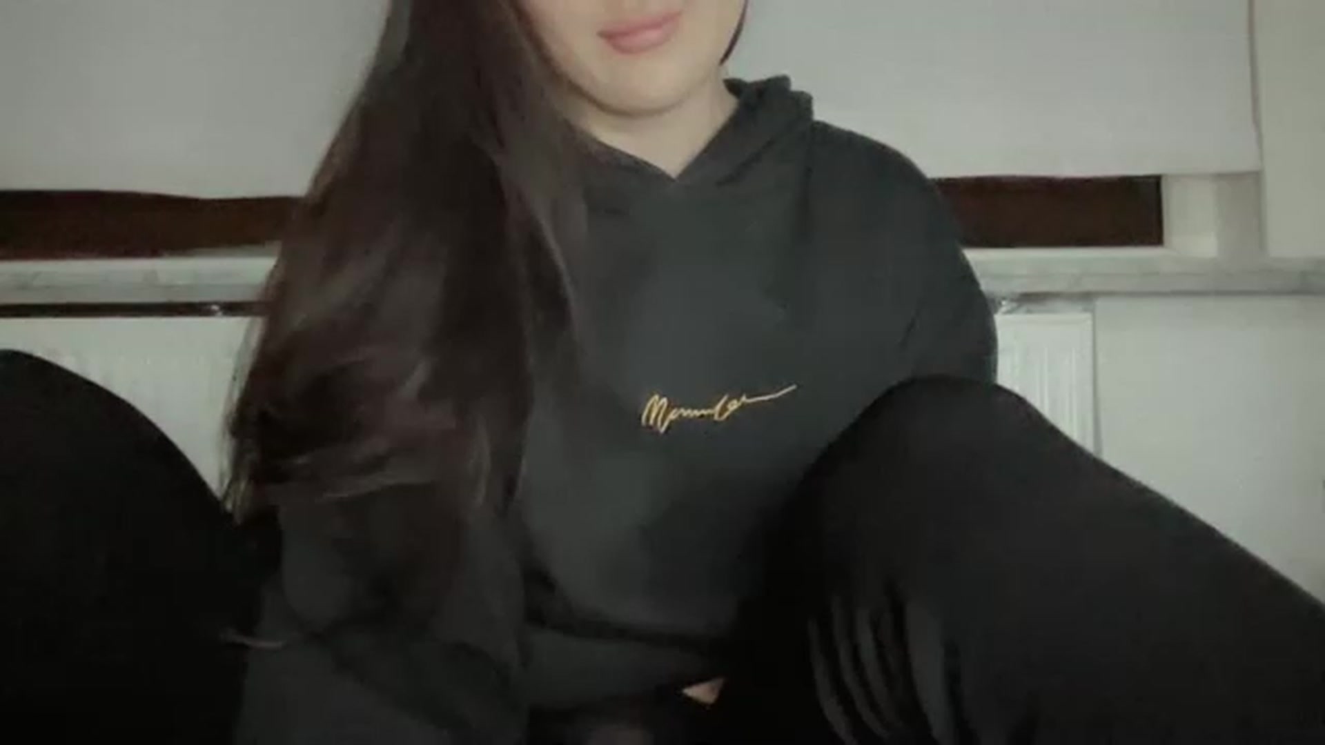 Gallery image thumbnail from MadMonkey_'s myfreecams stream on, 01/01/2023, 22:53 image 15 of 20