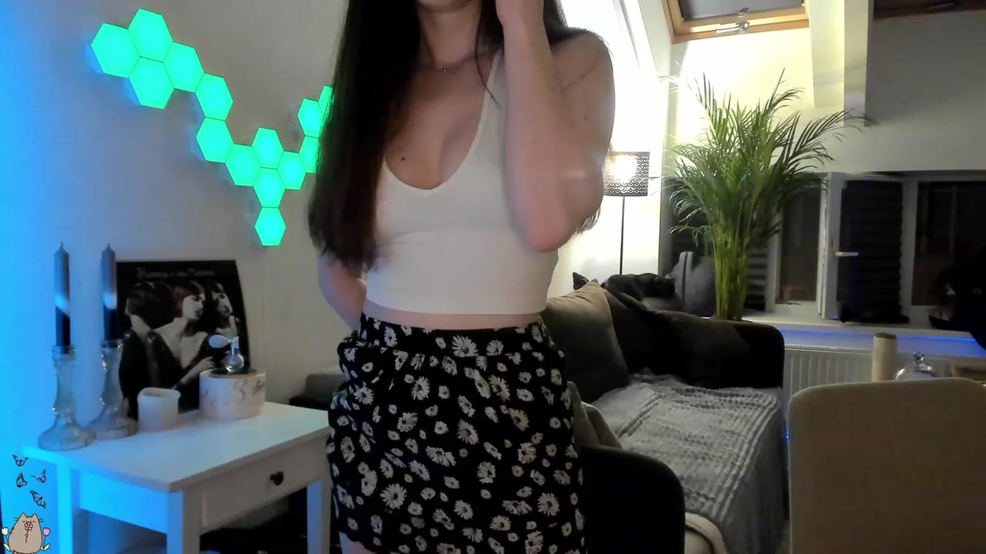 Gallery image thumbnail from Mad_Coffee's myfreecams stream on, 06/20/2023, 23:40 image 8 of 20