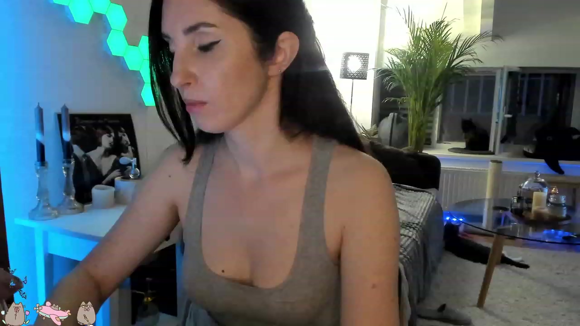 Gallery image thumbnail from Mad_Coffee's myfreecams stream on, 06/23/2023, 02:50 image 4 of 20