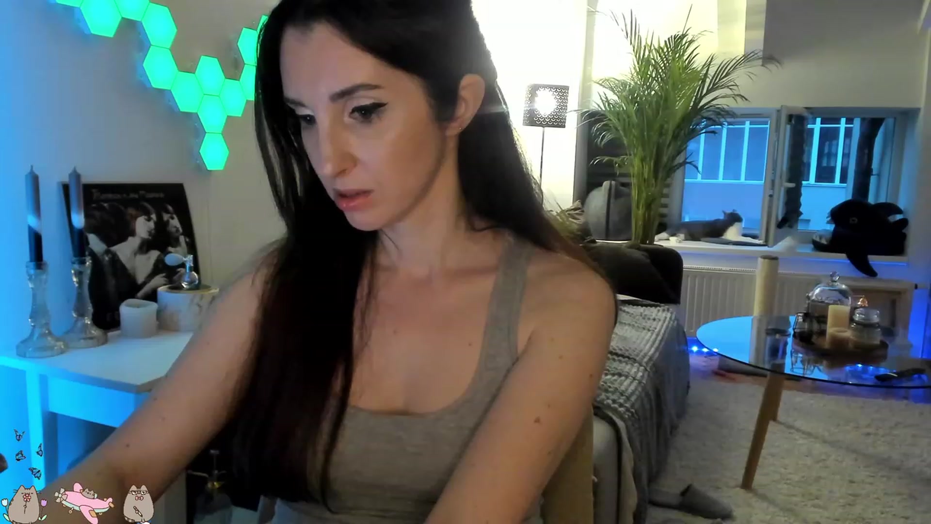 Gallery image thumbnail from Mad_Coffee's myfreecams stream on, 06/23/2023, 02:50 image 19 of 20