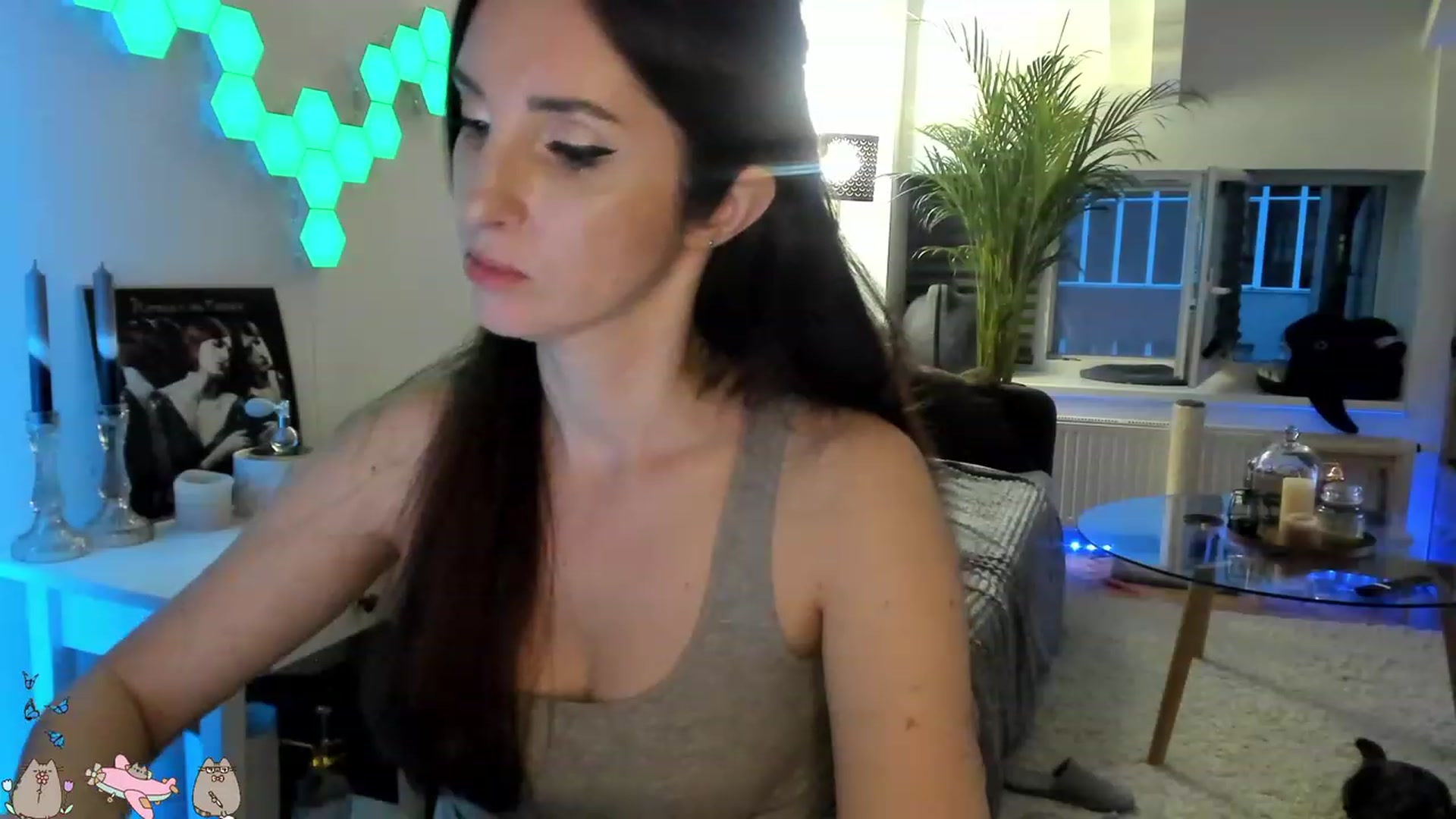 Gallery image thumbnail from Mad_Coffee's myfreecams stream on, 06/23/2023, 02:50 image 12 of 20
