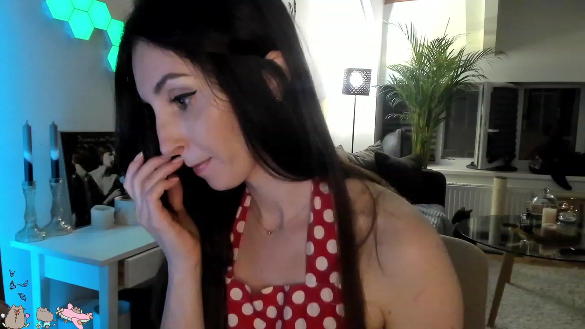 Gallery image thumbnail from Mad_Coffee's myfreecams stream on, 06/24/2023, 02:02 image 12 of 20