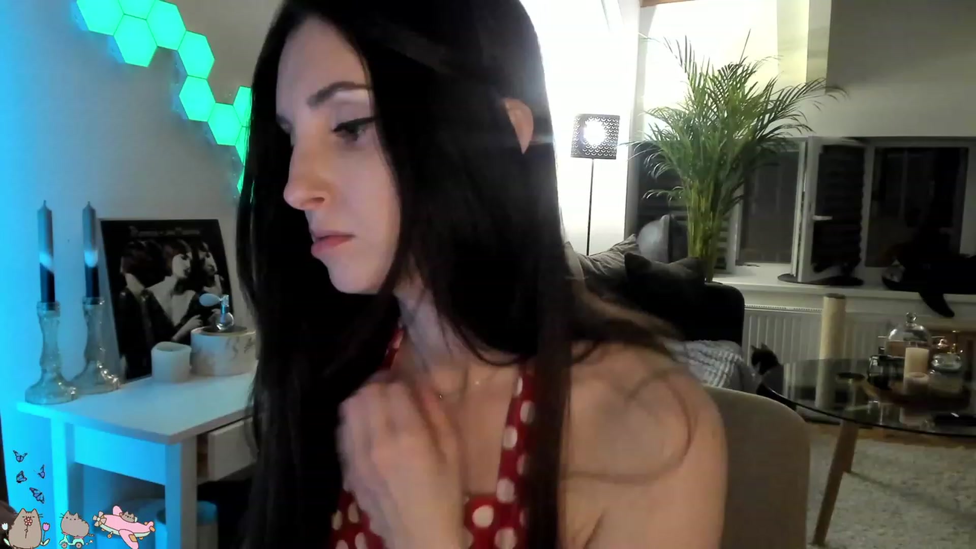 Gallery image thumbnail from Mad_Coffee's myfreecams stream on, 06/24/2023, 02:02 image 13 of 20