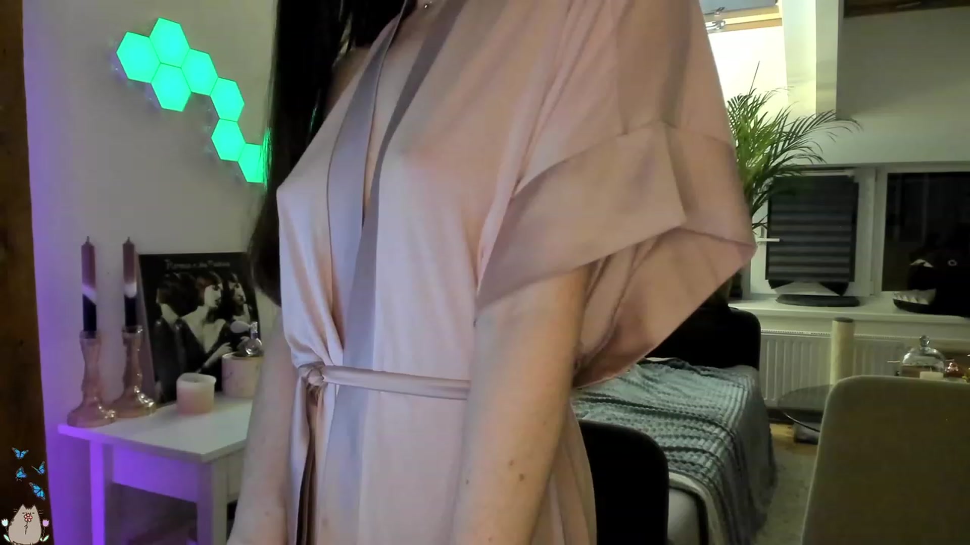 Gallery image thumbnail from Mad_Coffee's myfreecams stream on, 06/25/2023, 01:03 image 9 of 20