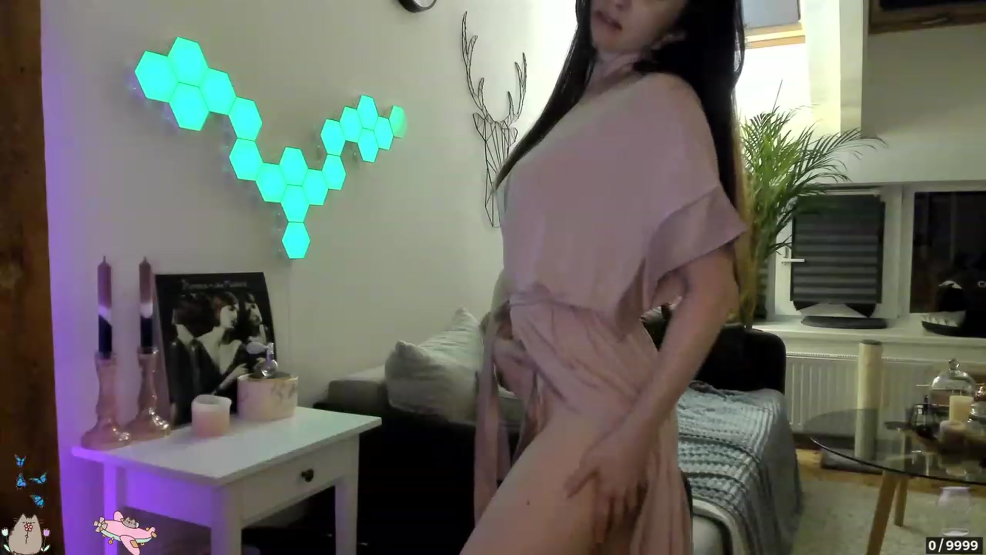 Gallery image thumbnail from Mad_Coffee's myfreecams stream on, 06/25/2023, 02:09 image 14 of 20