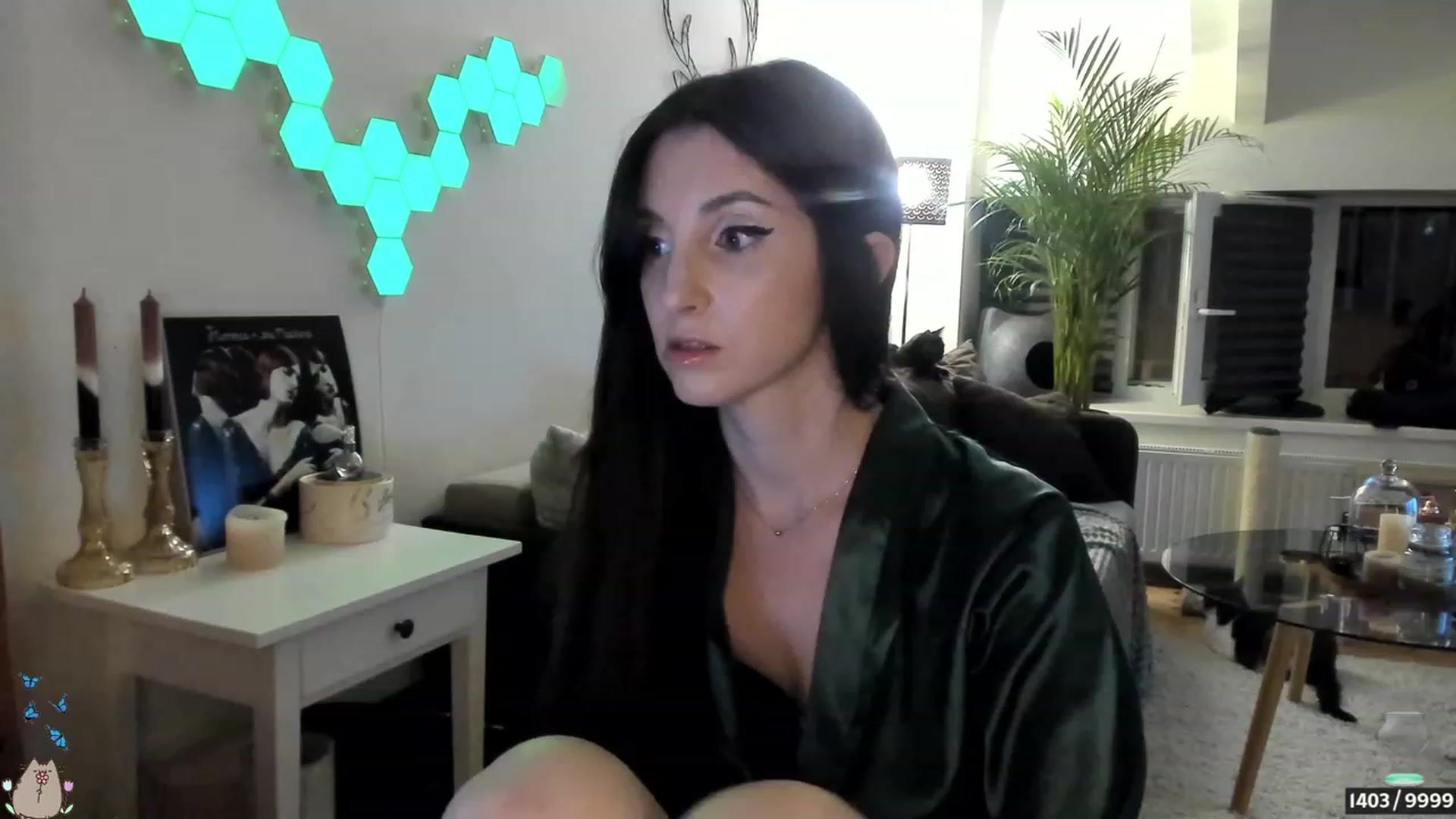 Gallery image thumbnail from Mad_Coffee's myfreecams stream on, 06/26/2023, 01:48 image 13 of 20